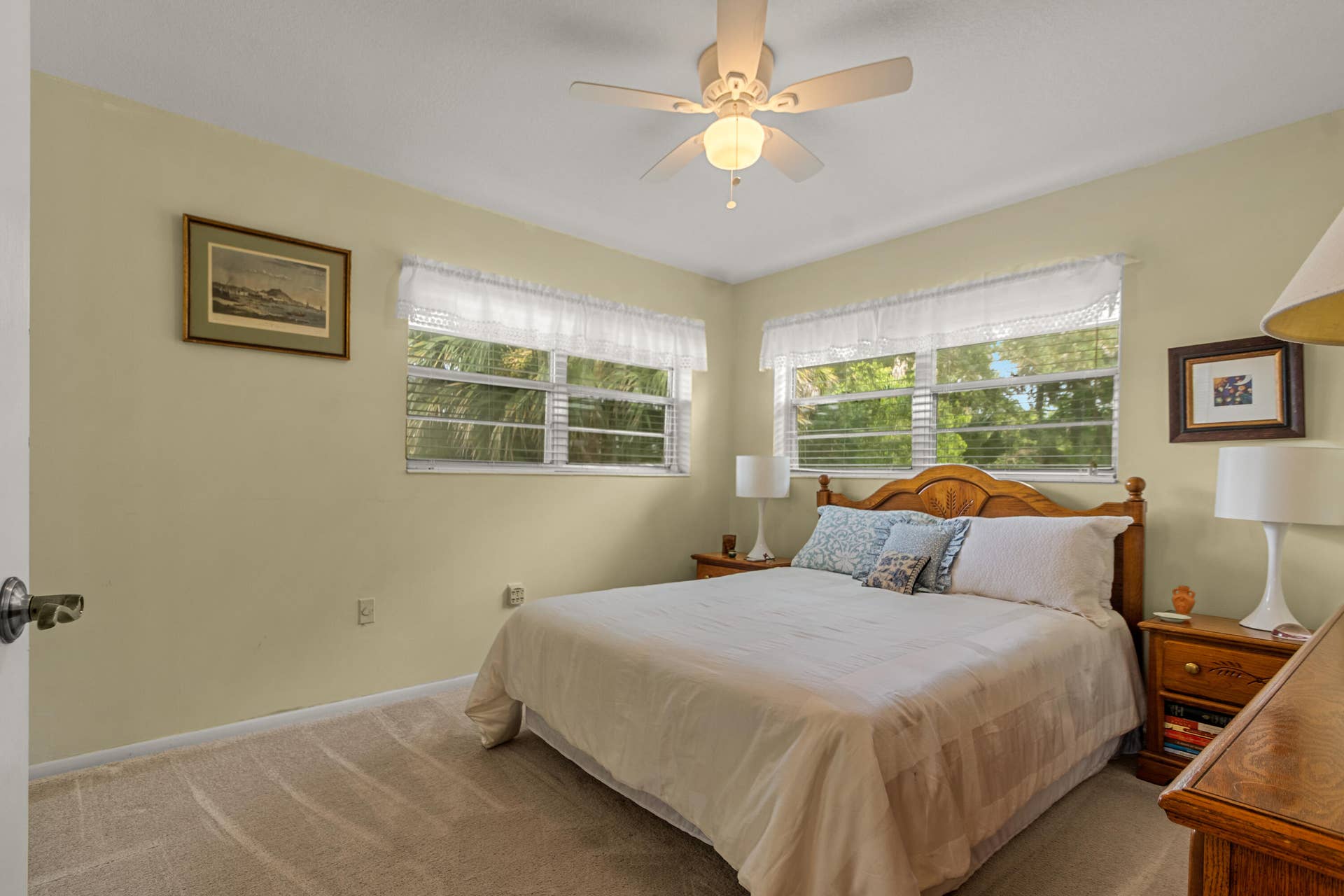 2800 Indian River Boulevard, #O-5, Vero Beach, FL 32960 Bedroom 2
