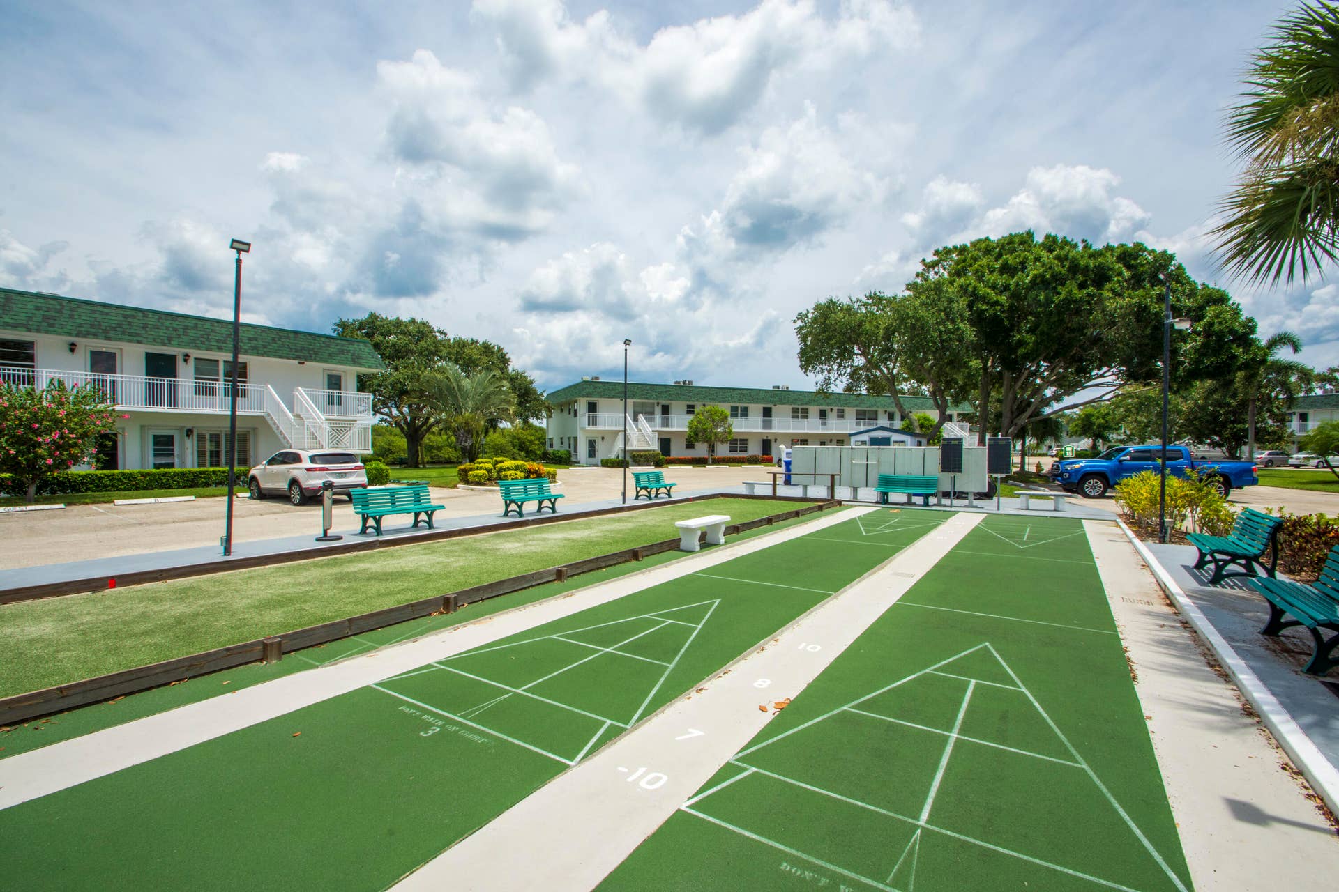 2800 Indian River Boulevard, #O-5, Vero Beach, FL 32960 Shuffleboard Area