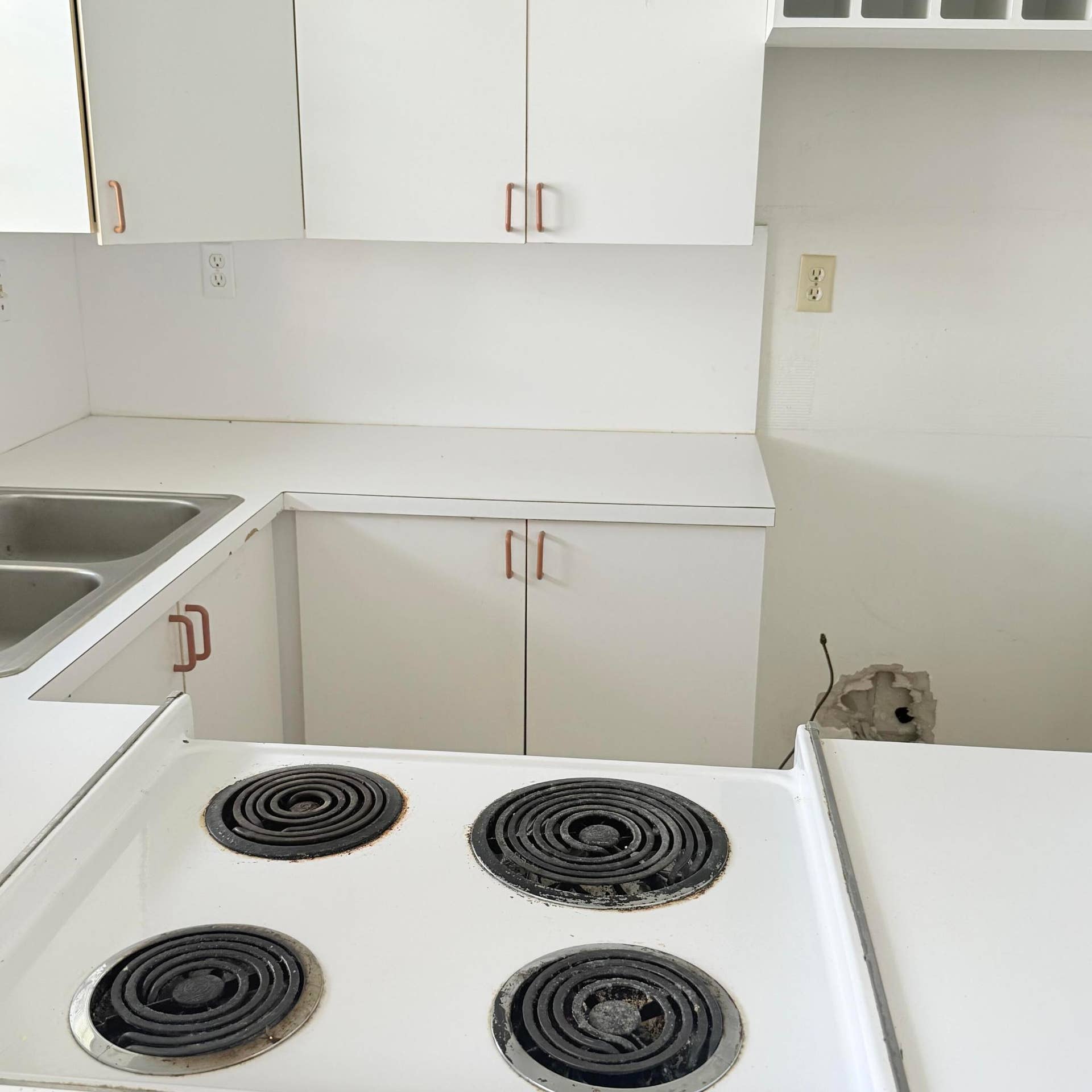 20 SE 13th Street, #Unit a2, Boca Raton, FL 33432 Kitchen Main