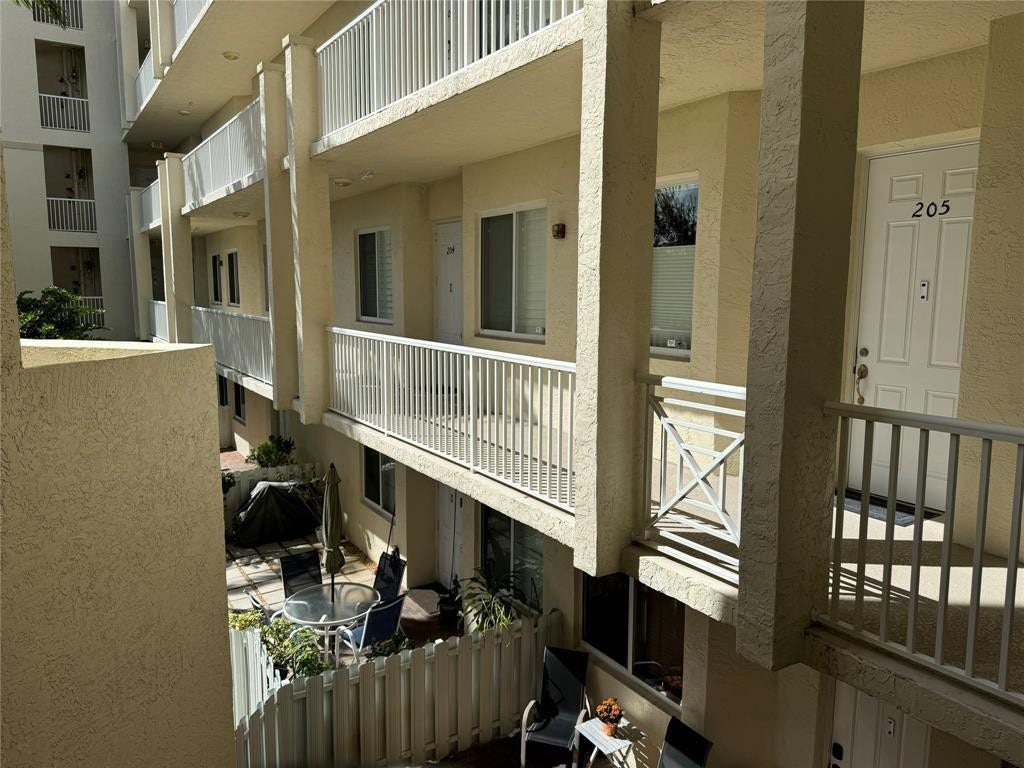 3500 OAKS CLUBHOUSE Drive, #204, Pompano Beach, Pompano Beach, FL 33069 Photo 15