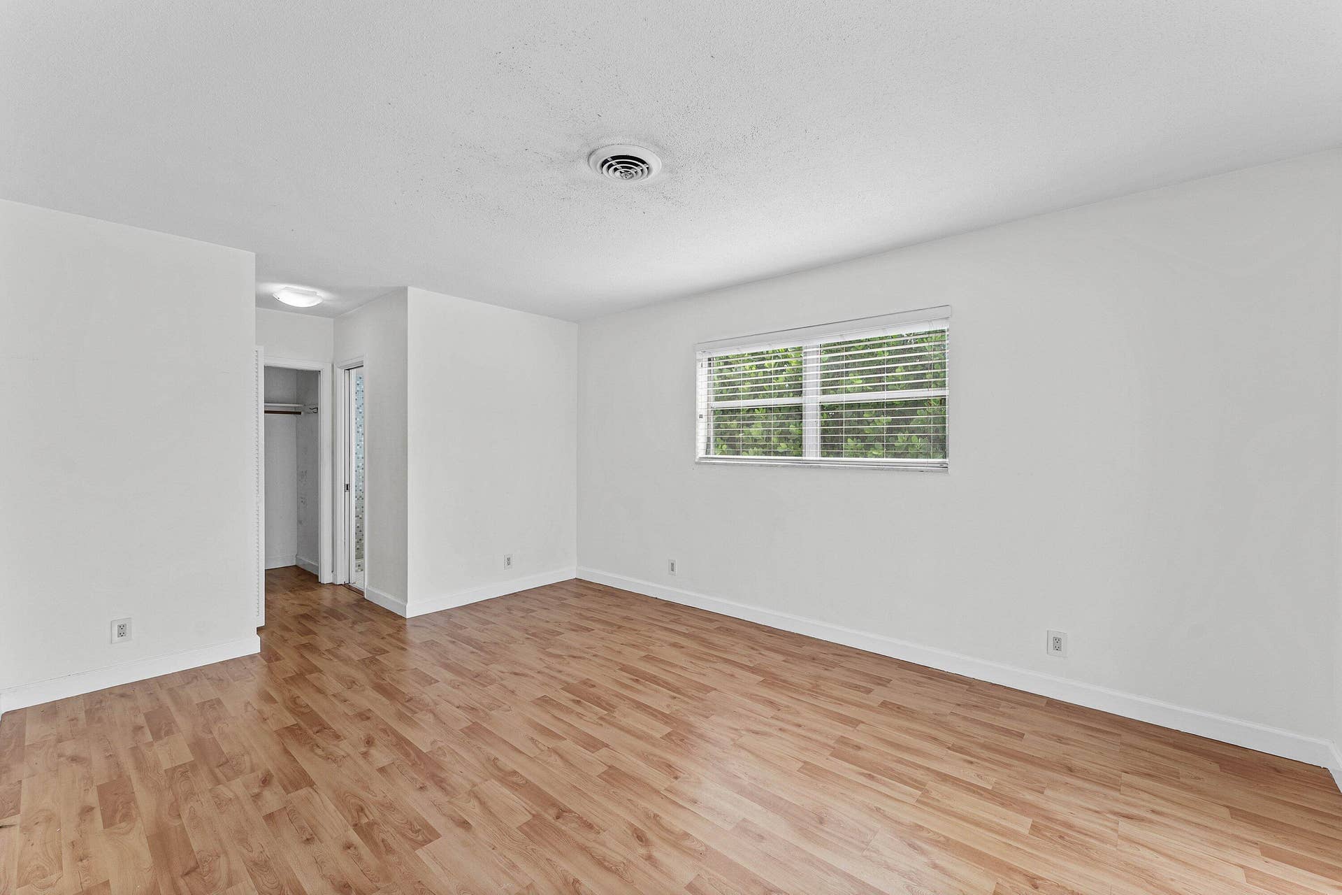 017-1368Southwest13thStreet-BocaRaton-FL