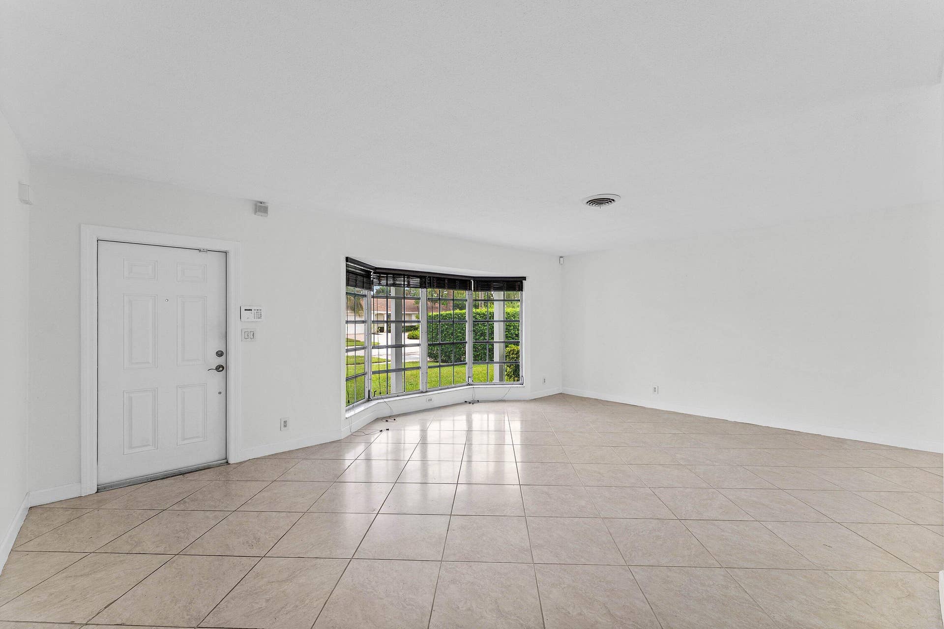 005-1368Southwest13thStreet-BocaRaton-FL