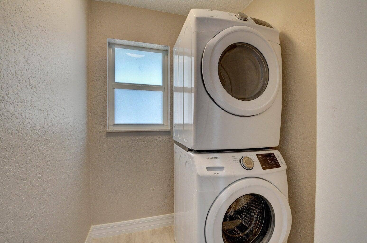 398 W Camino Real, #2, Boca Raton, FL 33432 20221130203145529338000000-o