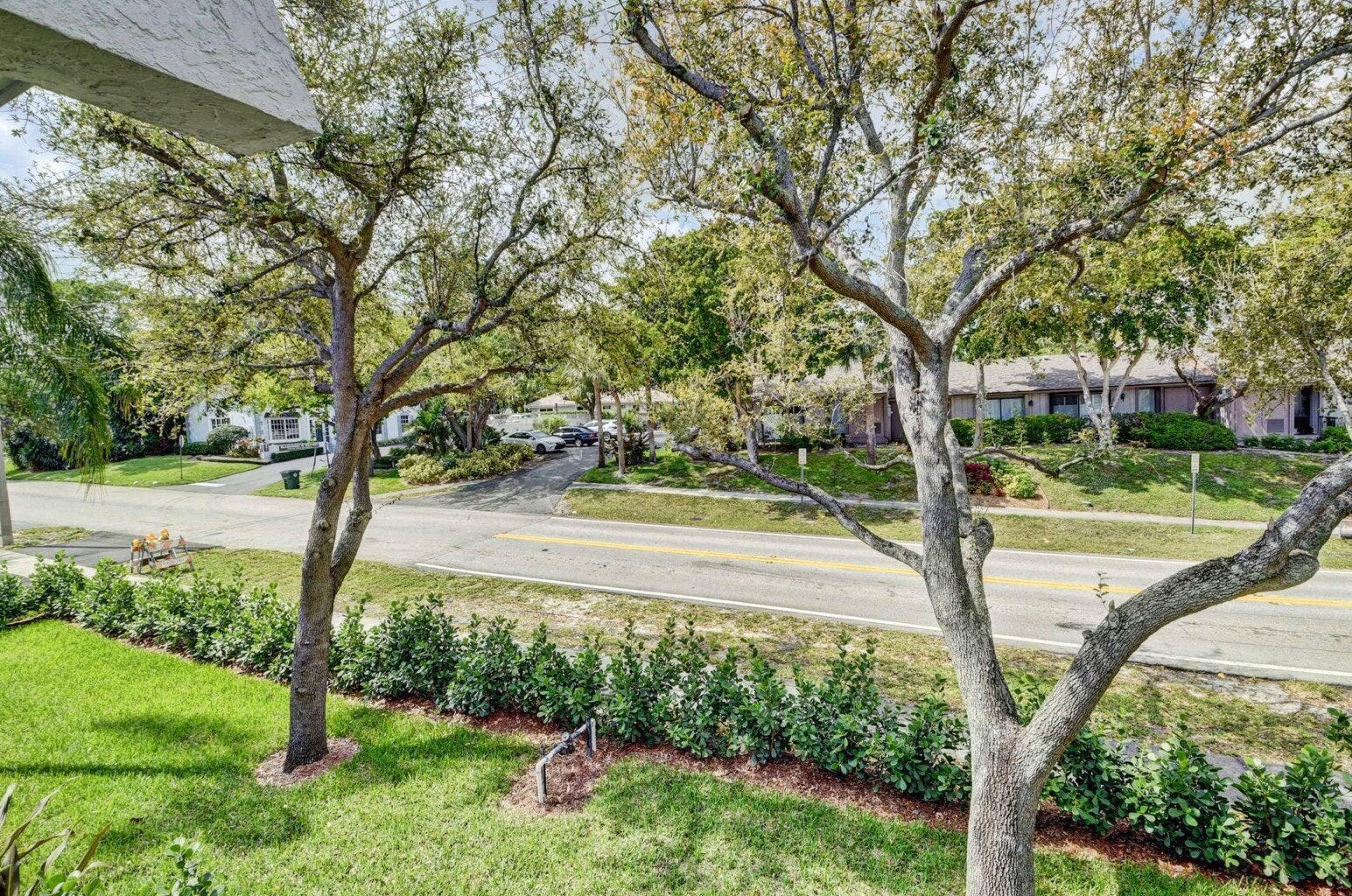 398 W Camino Real, #2, Boca Raton, FL 33432 20221130203659366268000000-o