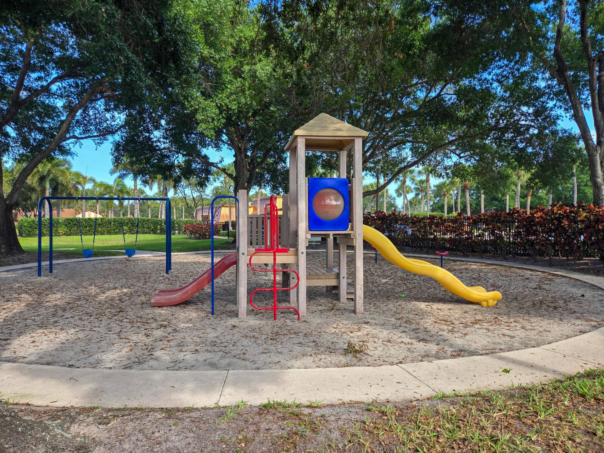 606 6TH Way, West Palm Beach, FL 33407 3-20250506_163335