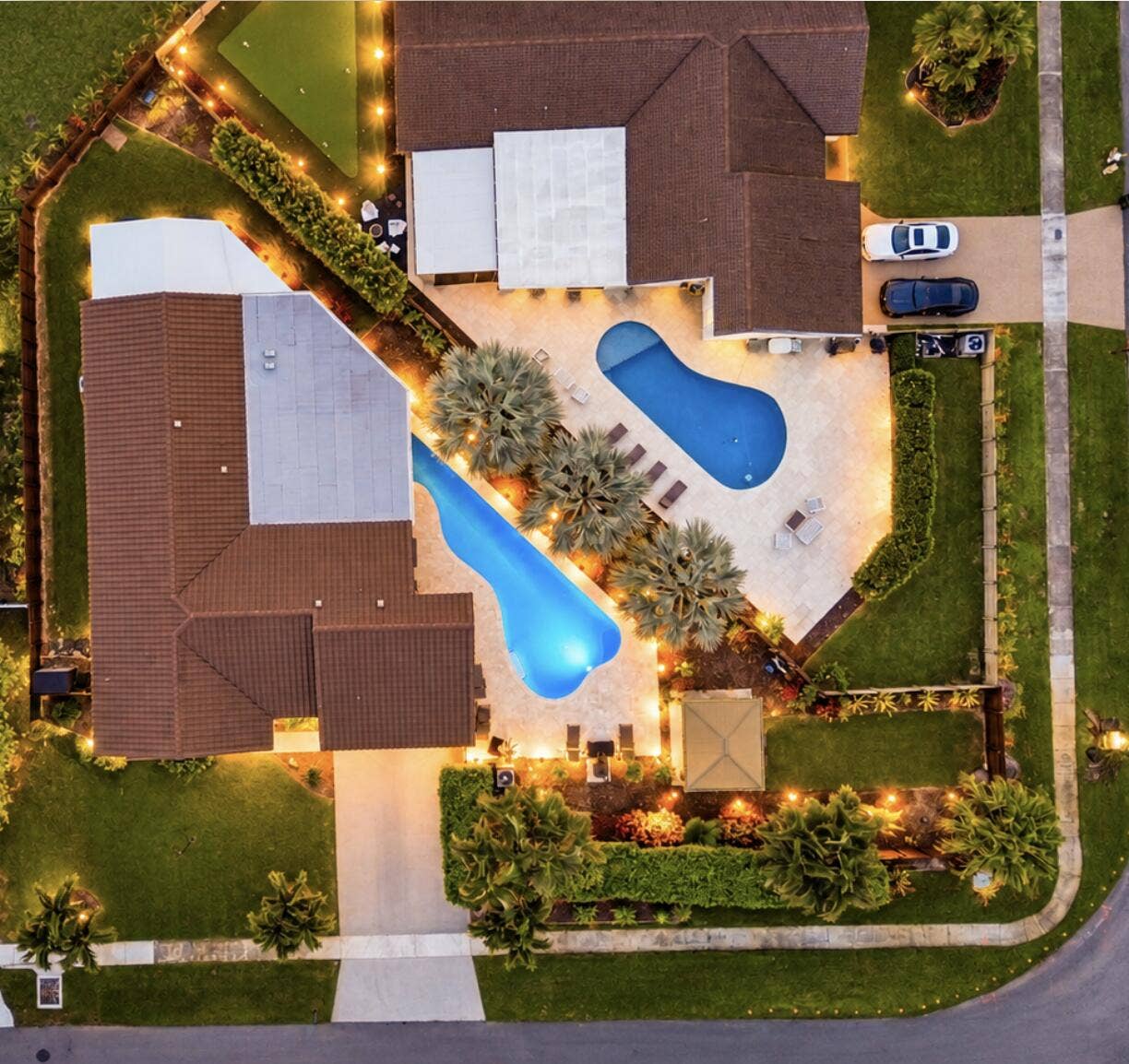 A true unicorn property in the heart of Delray Beach. No HOA and over 2/3 of an acre, fully renovated with impact windows & a new roof in 2022. A home like this will not last long!
