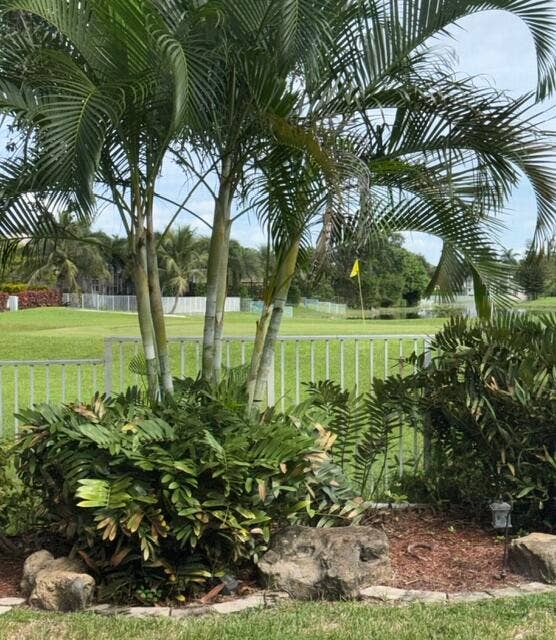 8047 N SAVANNAH Circle, Davie, FL 33328 IMG_0735