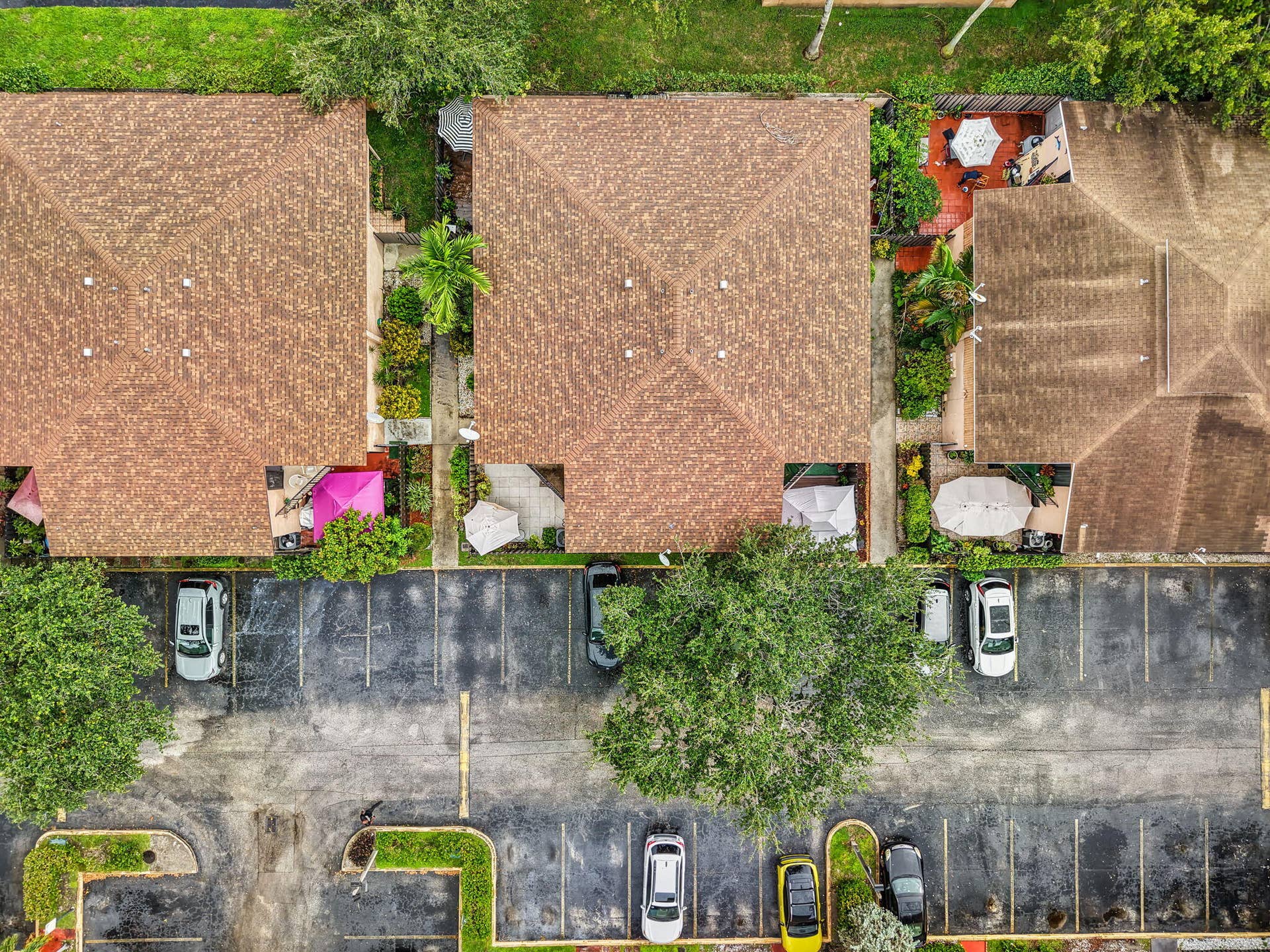 3477 SW 52ND Avenue, #3477, Hollywood, FL 33023 3-web-or-mls-DJI_20260930034216_0416_D