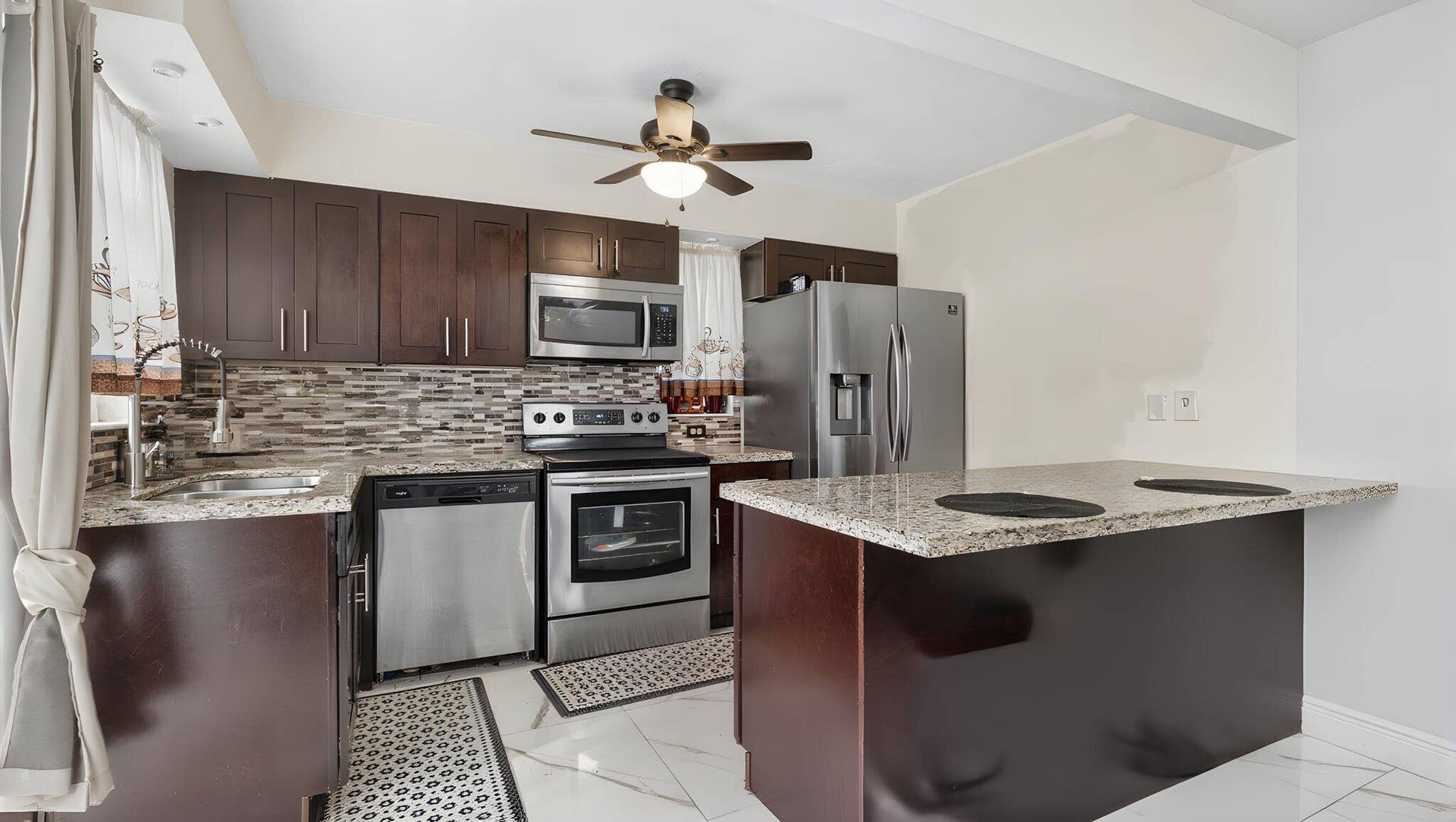 3477 SW 52ND Avenue, #3477, Hollywood, FL 33023 13-web-or-mls-DSC09297 furniture removed