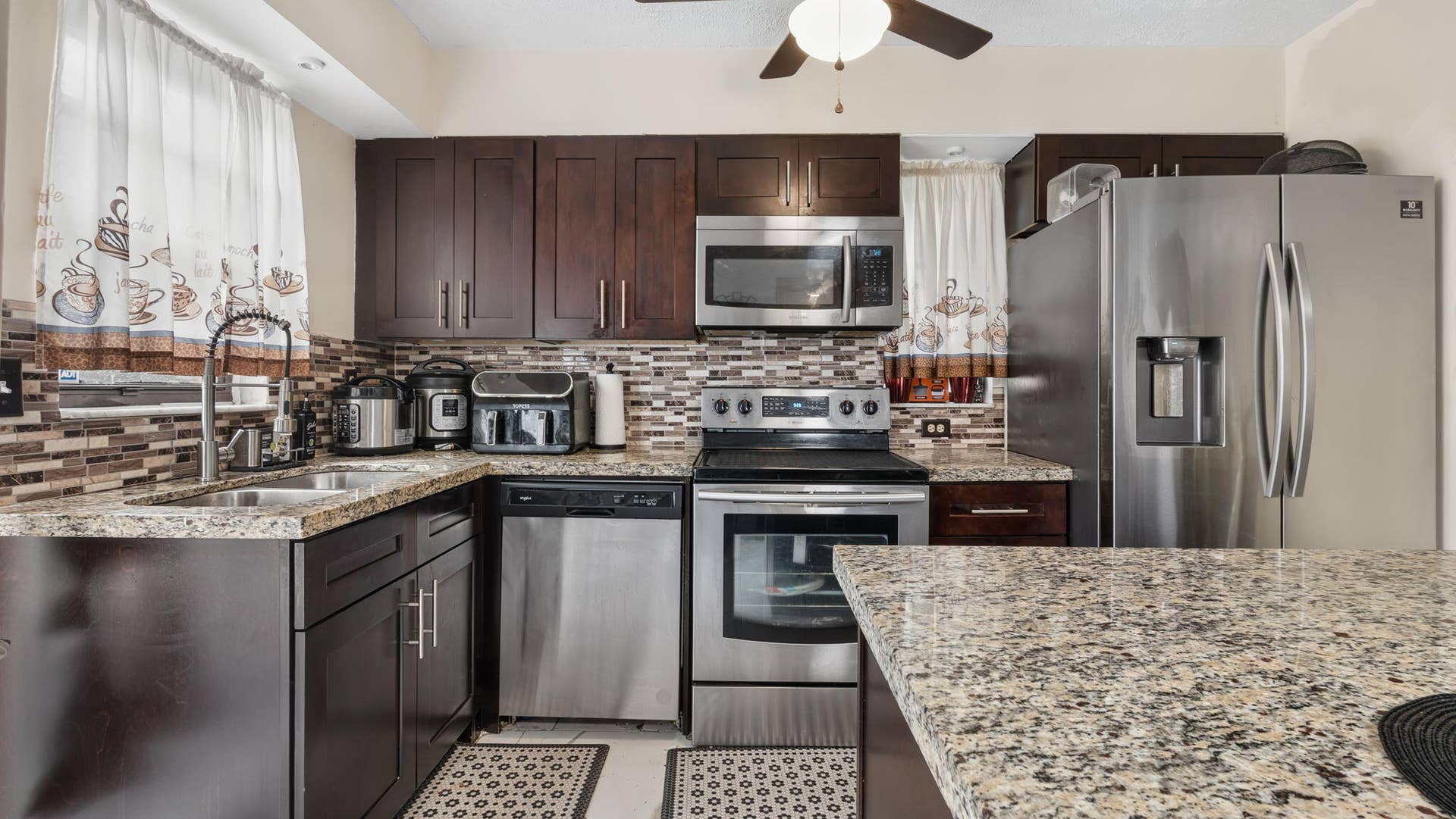 3477 SW 52ND Avenue, #3477, Hollywood, FL 33023 14-web-or-mls-DSC09300