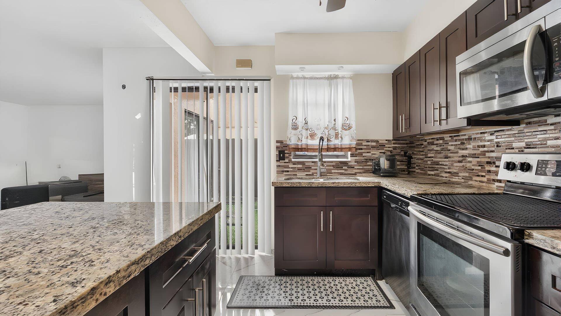 3477 SW 52ND Avenue, #3477, Hollywood, FL 33023 18-web-or-mls-DSC09306 furniture removed