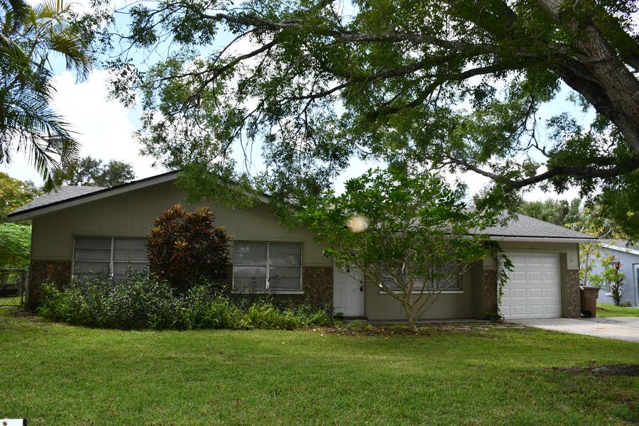 Property photo for 1591 SUNKIST Way, Fort Myers, FL