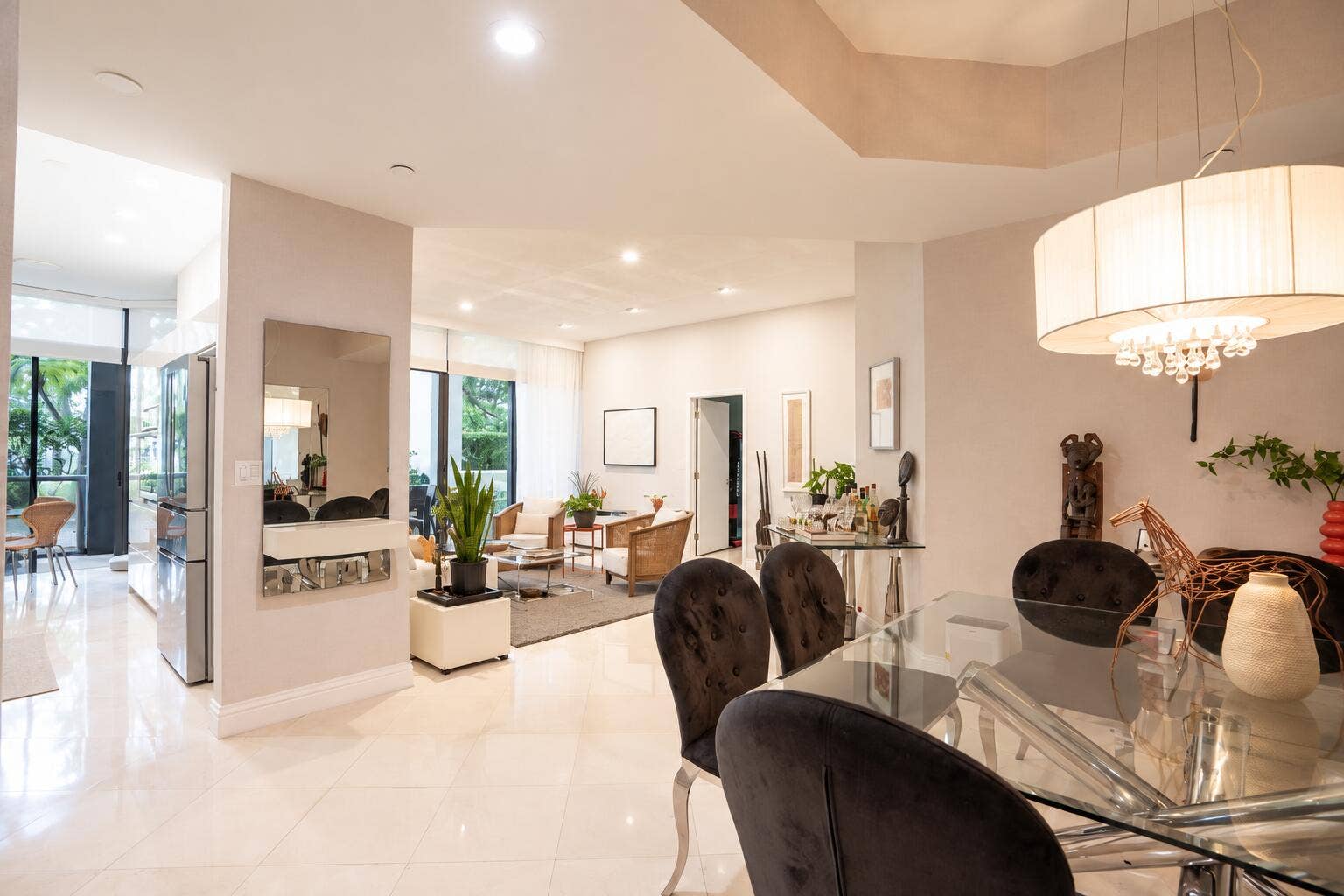 3600 YACHT CLUB Drive, #102, Aventura, FL 33180 4D968BE7-9163-4722-A5E2-F6B42CBFF773