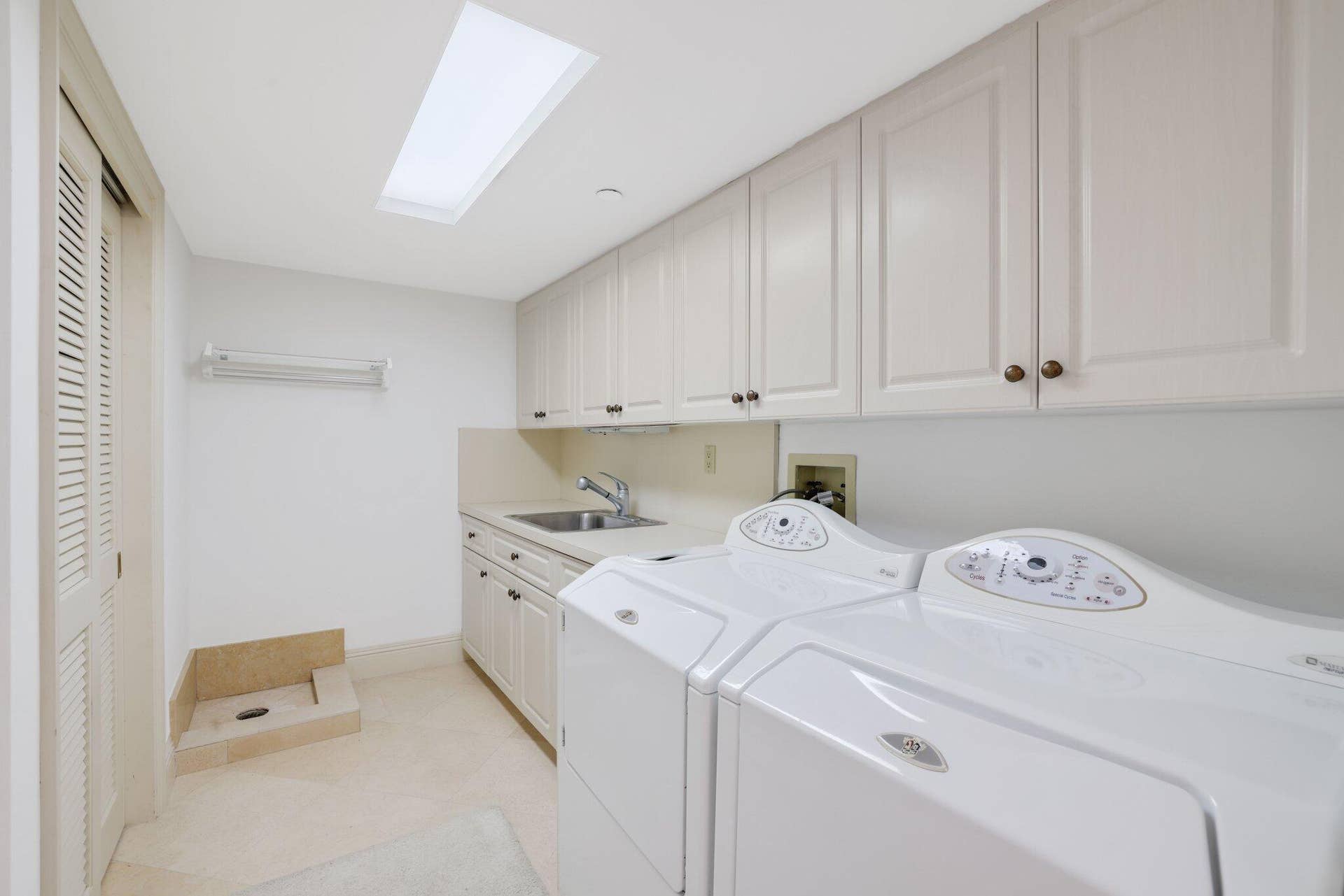2727 S OCEAN Boulevard, #1502, Highland Beach, FL 33487 2727 S Ocean Boulevard 1502 - 68.jpg-SMA