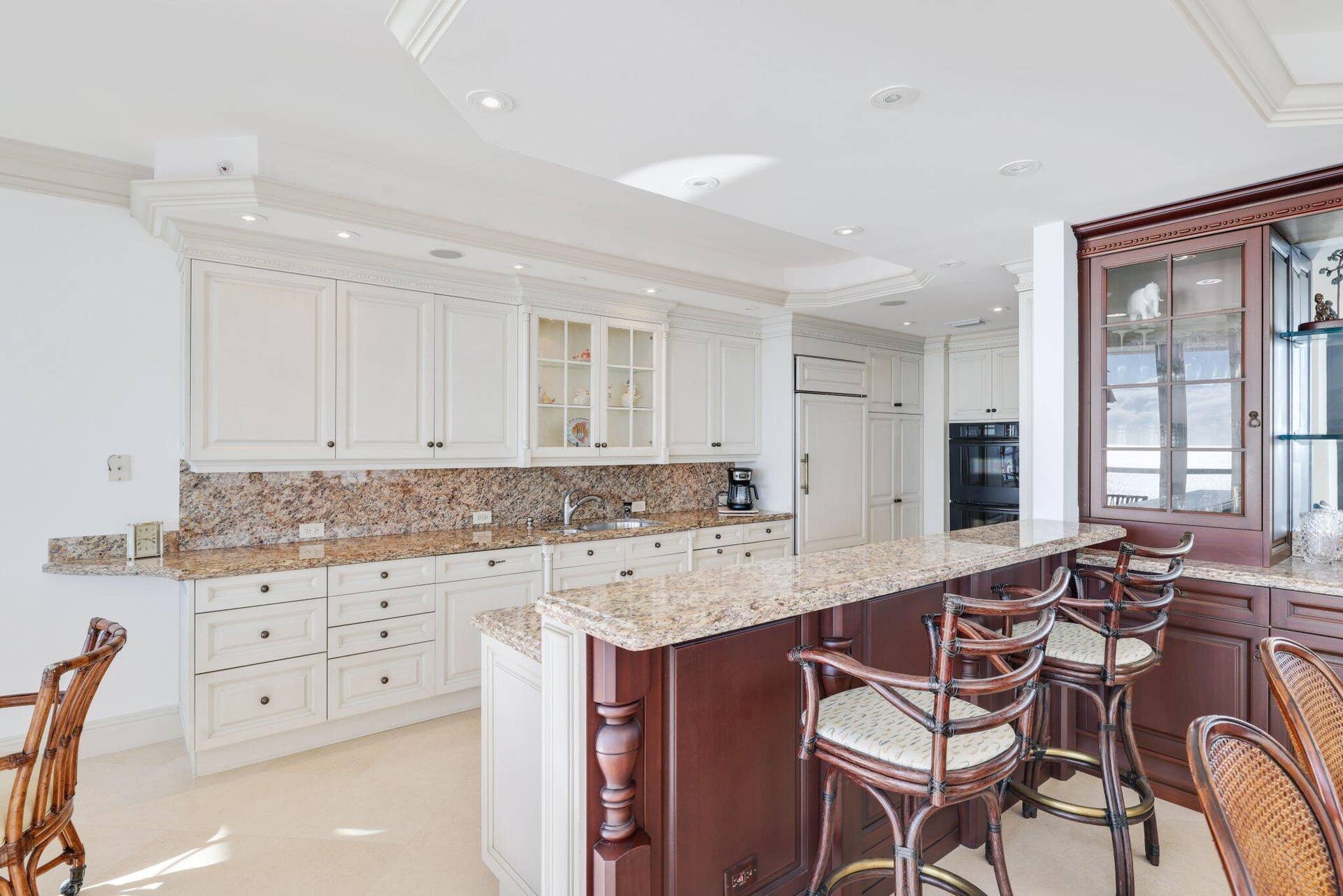 2727 S OCEAN Boulevard, #1502, Highland Beach, FL 33487 2727 S Ocean Boulevard 1502 - 11.jpg-SMA