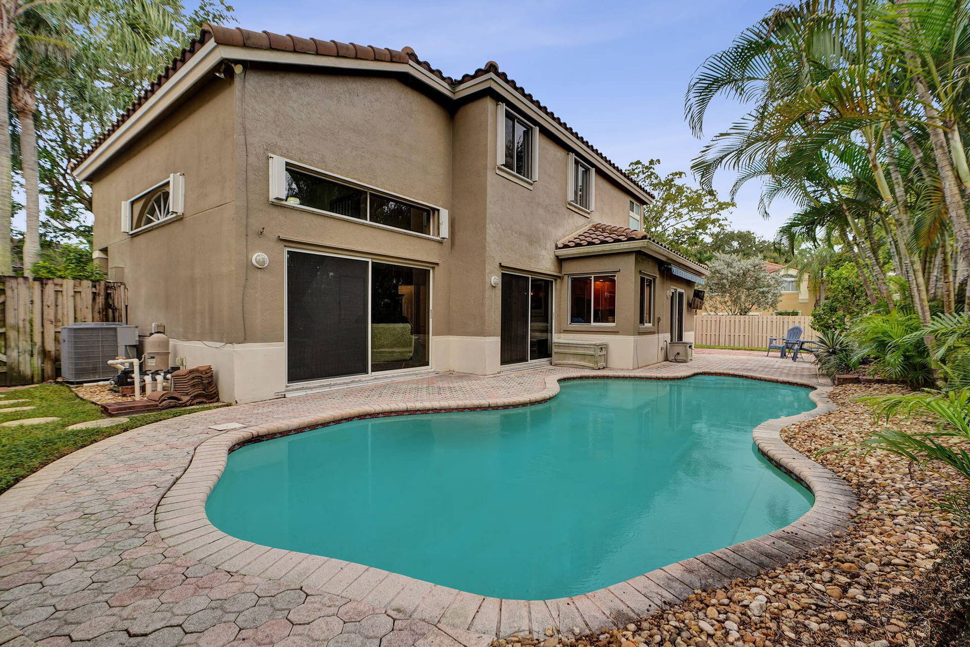 11220 REVEILLE Road, Cooper City, FL 33026 68-web-or-mls-DSC00141 (2)