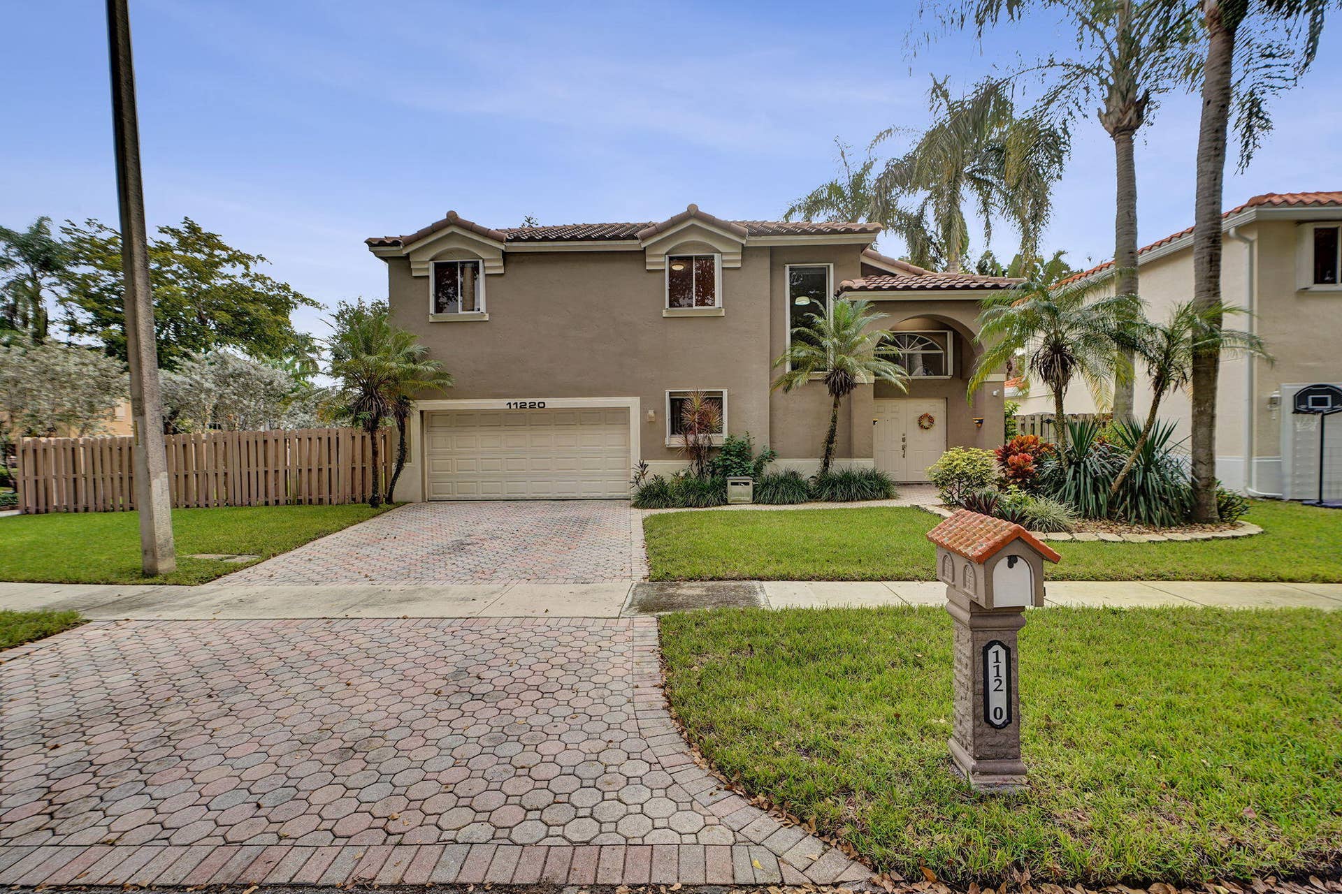 11220 REVEILLE Road, Cooper City, FL 33026 64-web-or-mls-DSC00129 (2)
