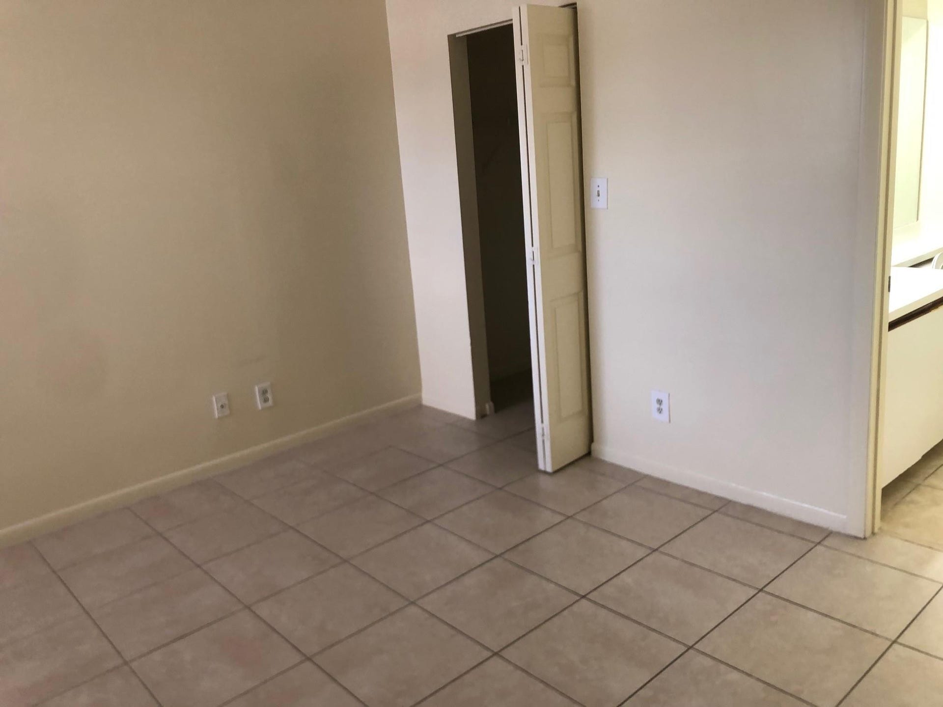 601 CYPRESS LAKE Boulevard, #G14, Deerfield Beach, FL 33064 Photo 9