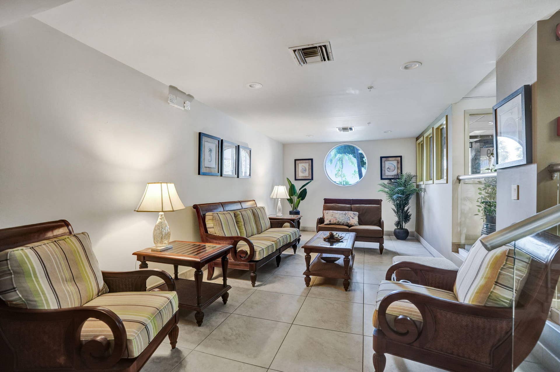 1009 N Ocean Boulevard, #207, Pompano Beach, FL 33062 21-web-or-mls-DSC05909