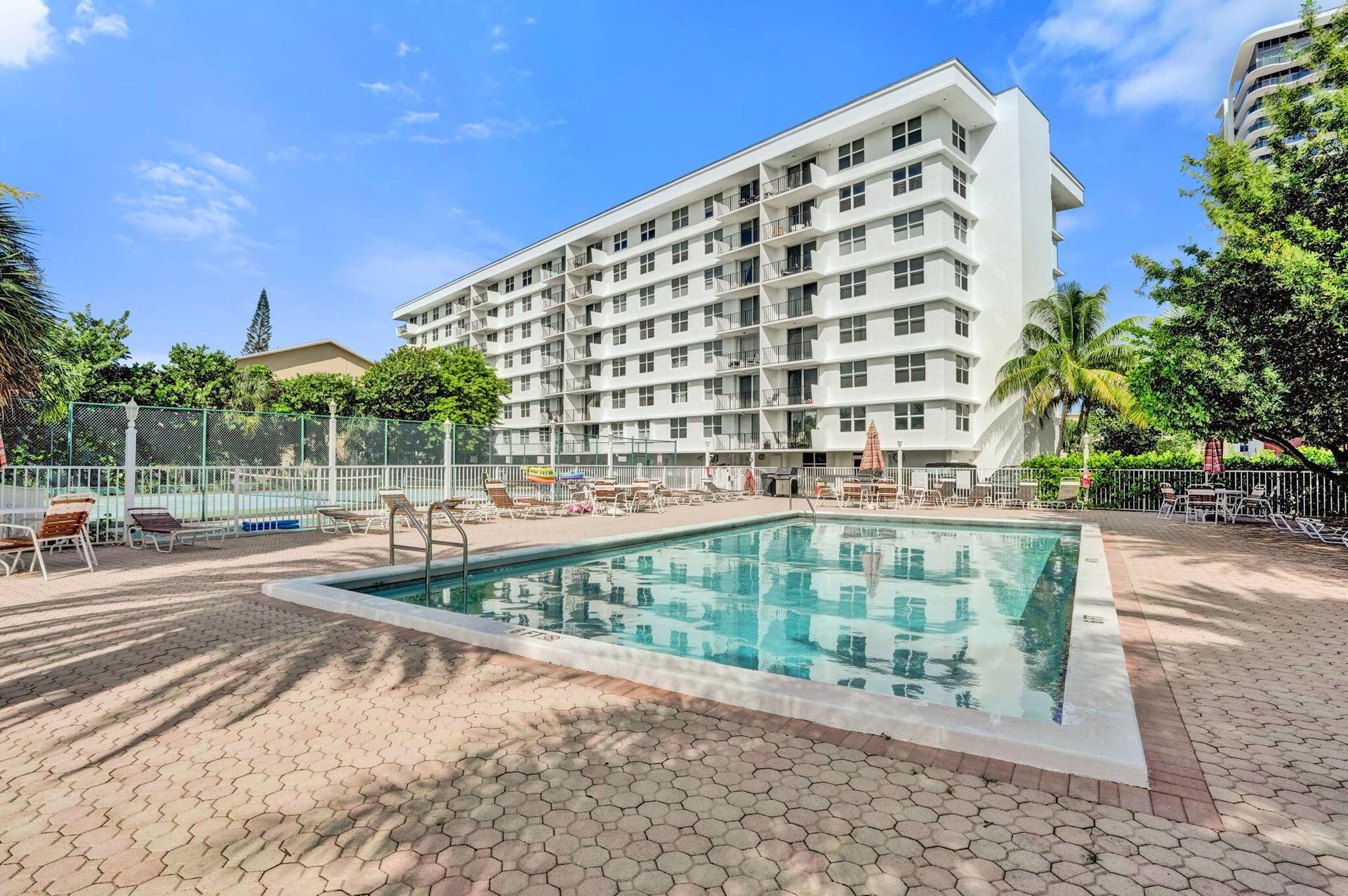 1009 N Ocean Boulevard, #207, Pompano Beach, FL 33062 15-web-or-mls-DSC05891