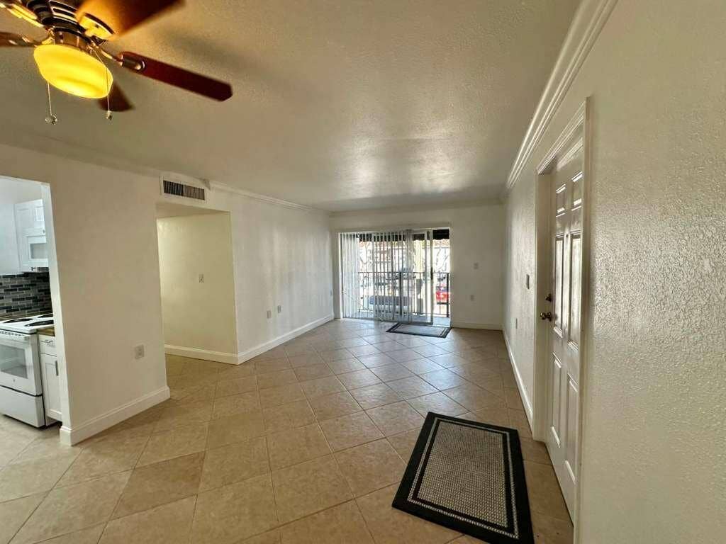 1201 Lake Victoria Drive, #P, West Palm Beach, FL 33411 WhatsApp Image 2026-02-05 at 9.53.51 PM