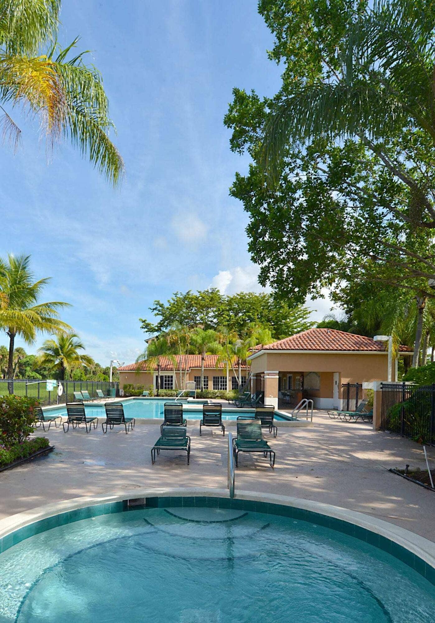 1201 Lake Victoria Drive, #P, West Palm Beach, FL 33411 pool 2