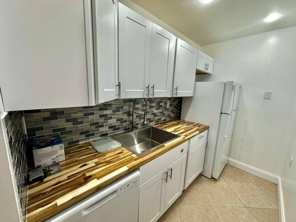 1201 Lake Victoria Drive, #P, West Palm Beach, FL 33411 WhatsApp Image 2026-02-05 at 9.53.51 PM