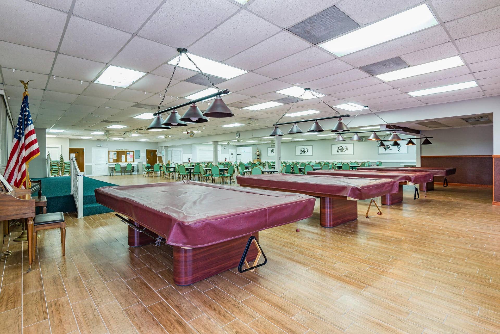 39016 Gayle Bay, Boynton Beach, FL 33436 jbpooltable