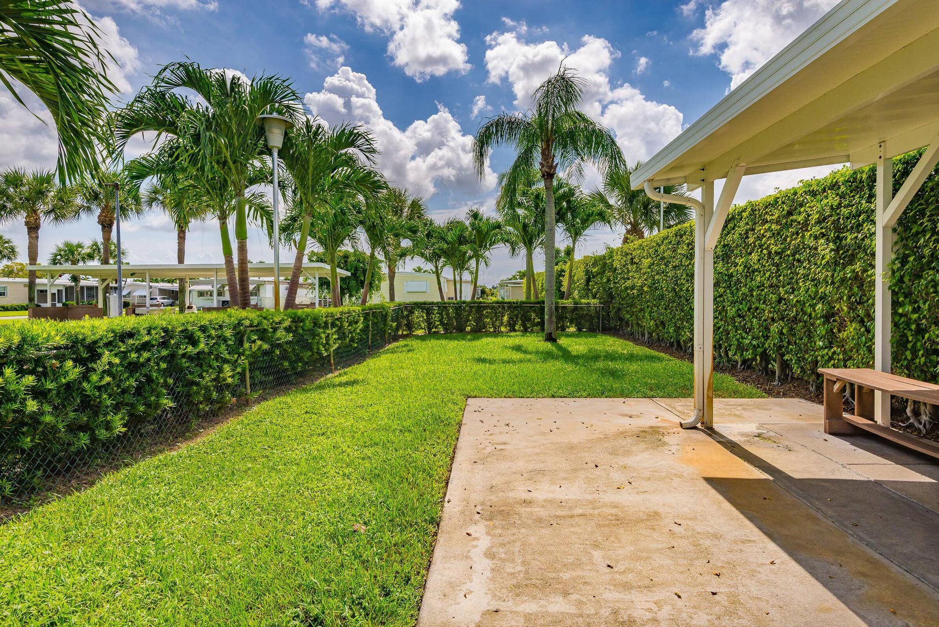 39016 Gayle Bay, Boynton Beach, FL 33436 jbdog