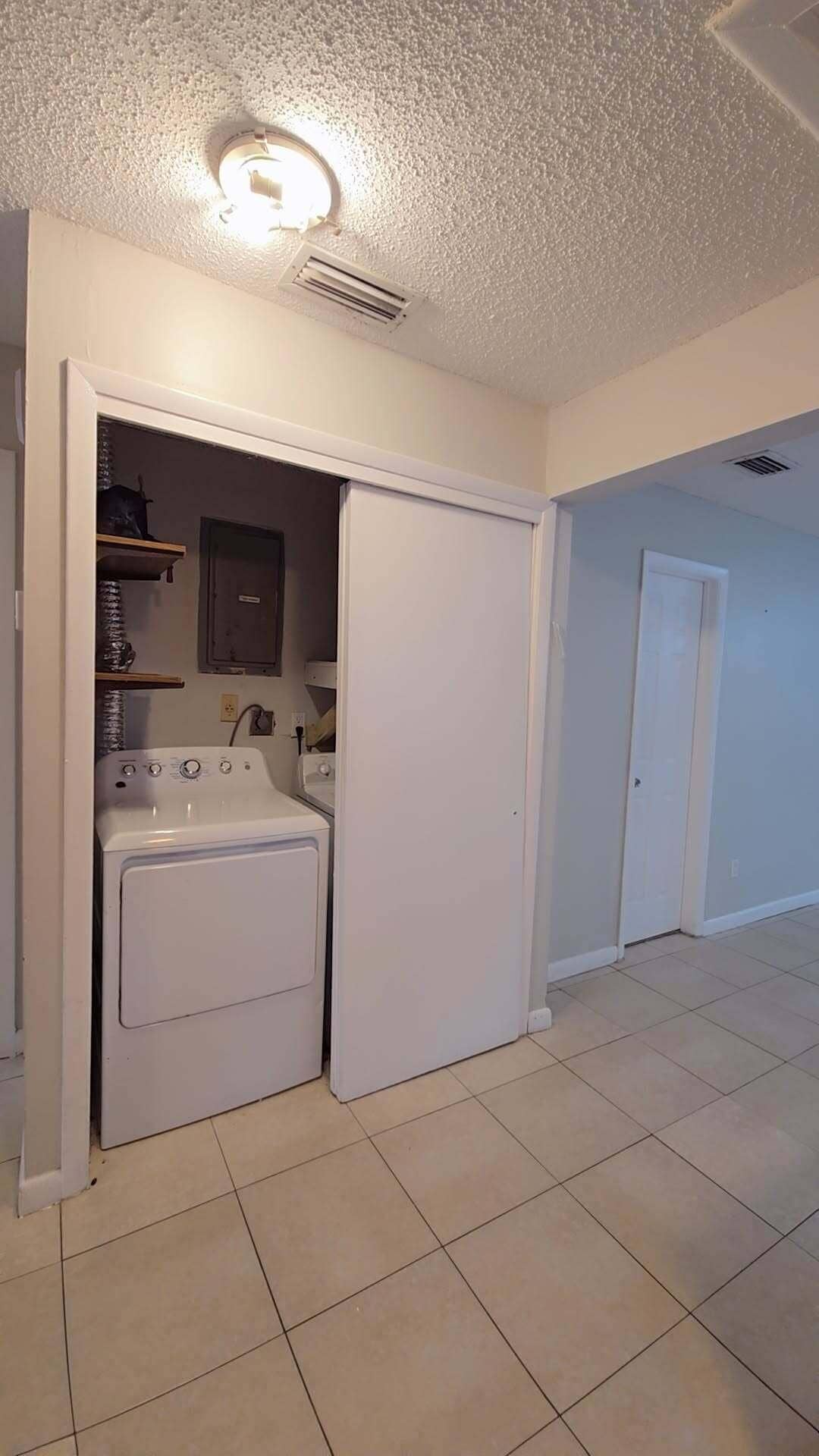2521 SW 58th Manor, #B, Dania, Fort Lauderdale, FL 33312 2521MANORB9