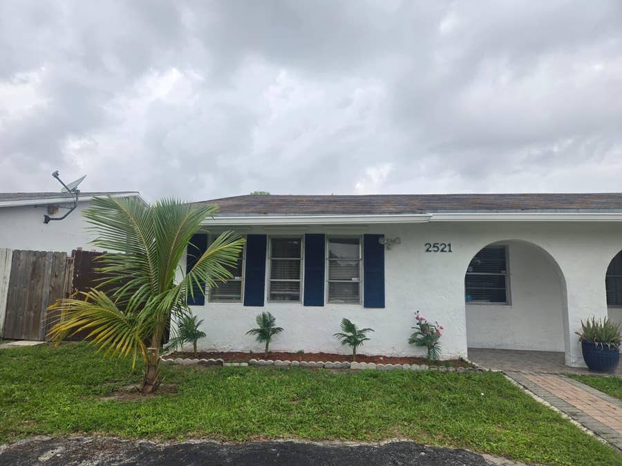 Property photo for 2521 SW 58th Manor, #B, Fort Lauderdale, FL