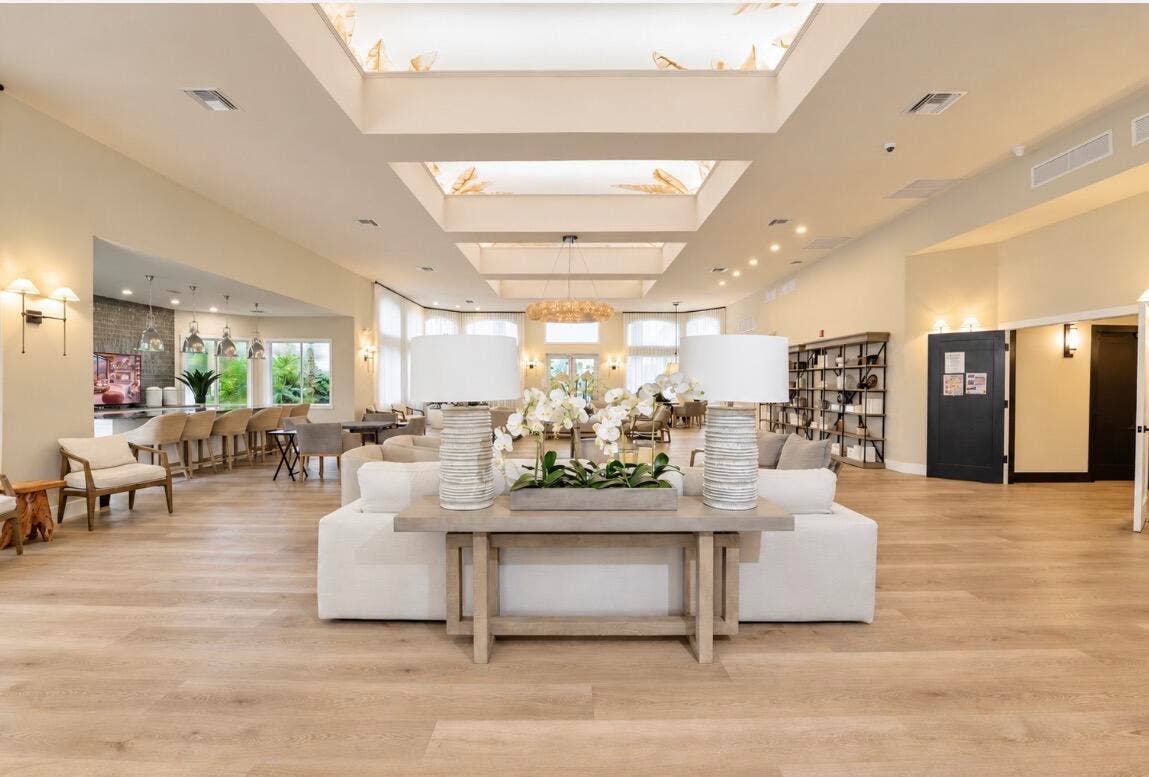 10659 SAINT THOMAS Drive, Boca Raton, FL 33498 IMG_8682