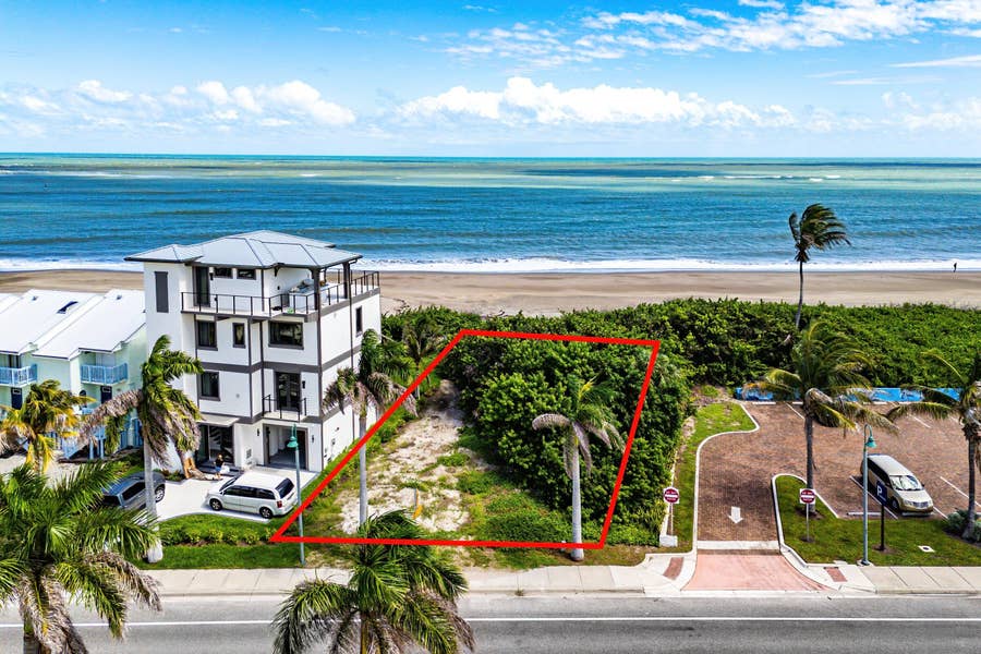 Property photo for 440 S OCEAN S Drive, Fort Pierce, FL