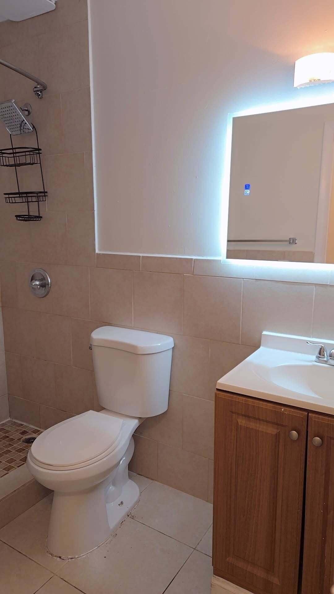 2521MANORA18