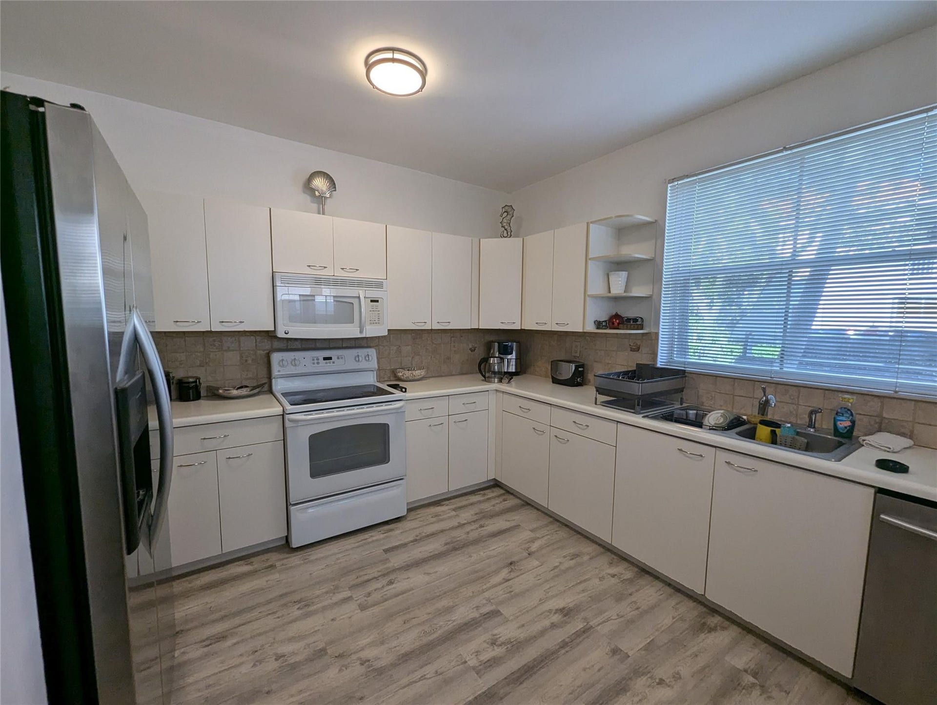 1770 YELLOWHEART Way, Hollywood, Hollywood, FL 33019 Photo 20
