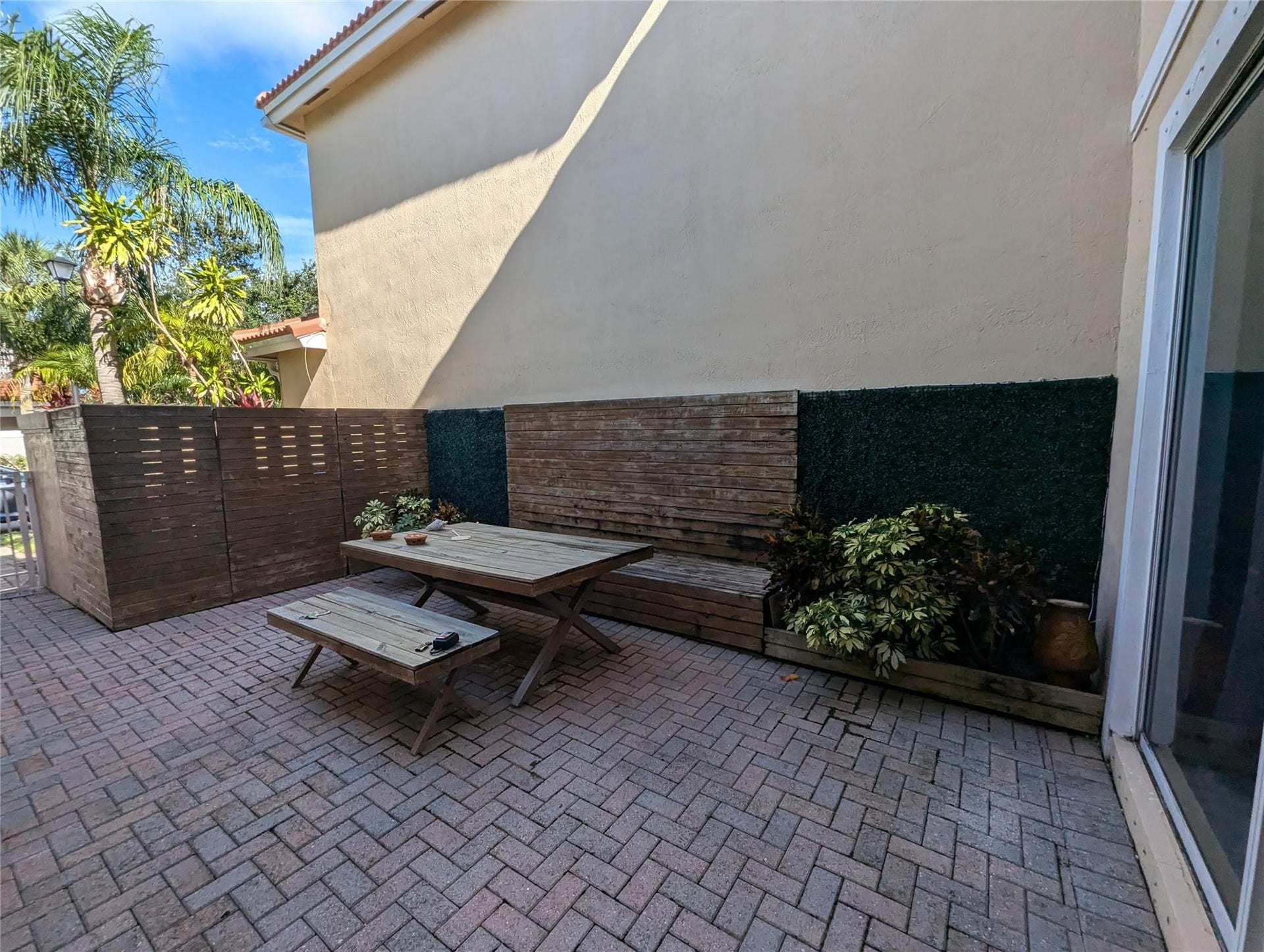 1770 YELLOWHEART Way, Hollywood, Hollywood, FL 33019 Photo 8
