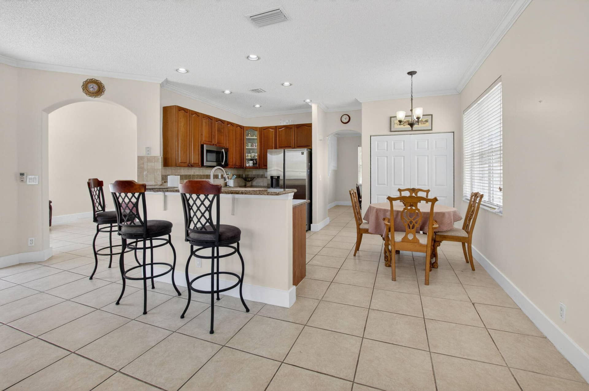 6207 SHADOW TREE Lane, Lake Worth, FL 33463 10-web-or-mls-DSC_9803