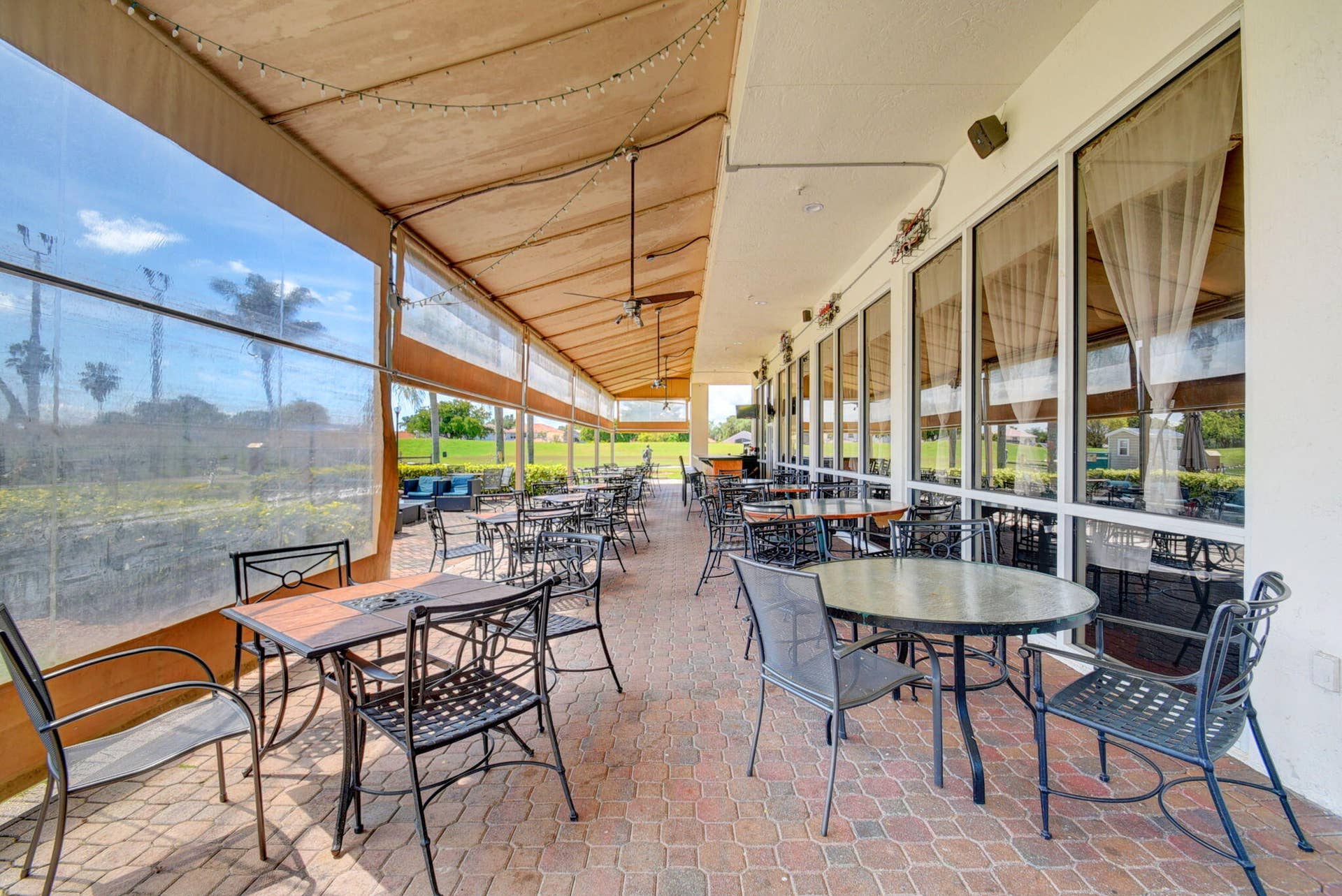 6207 SHADOW TREE Lane, Lake Worth, FL 33463 75-web-or-mls-080_winston trails (18)