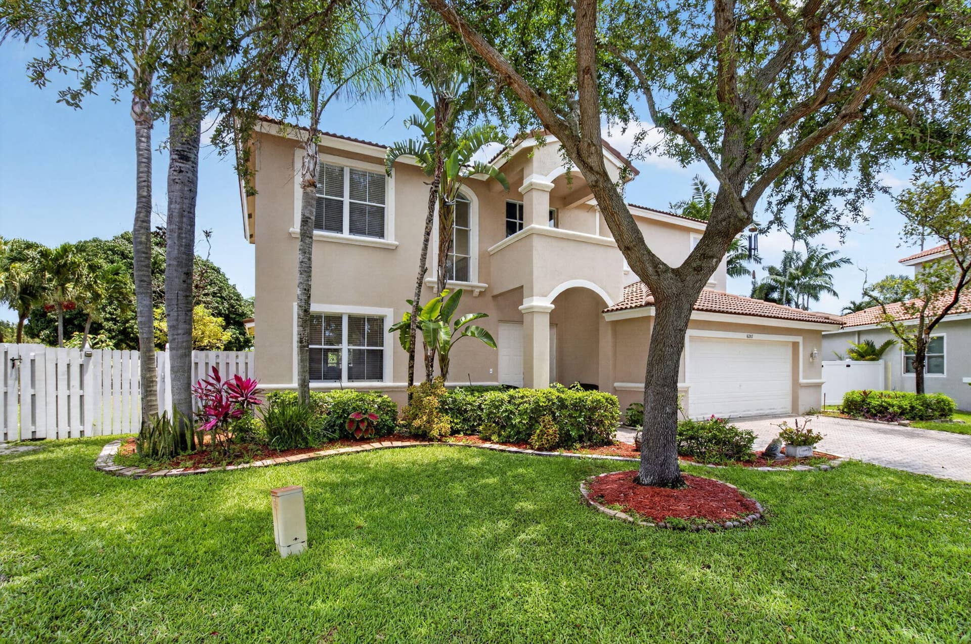 6207 SHADOW TREE Lane, Lake Worth, FL 33463 2-web-or-mls-DSC_9753