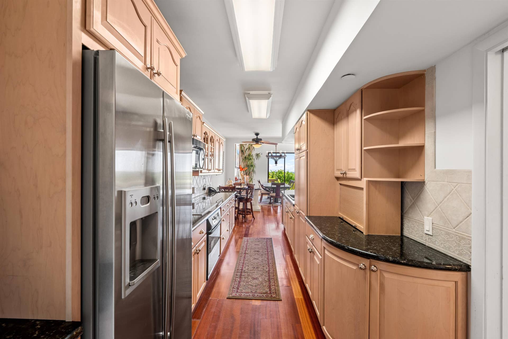 2000 N Ocean Boulevard, #103, Boca Raton, FL 33431 KITCHEN TO BREAKFAST NOOK