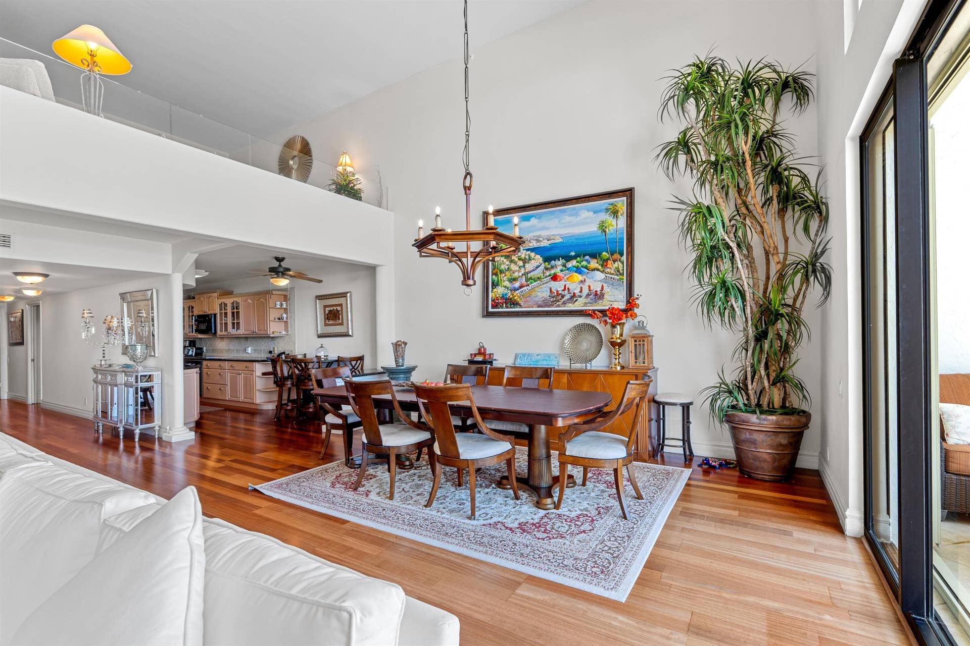 2000 N Ocean Boulevard, #103, Boca Raton, FL 33431 DINING