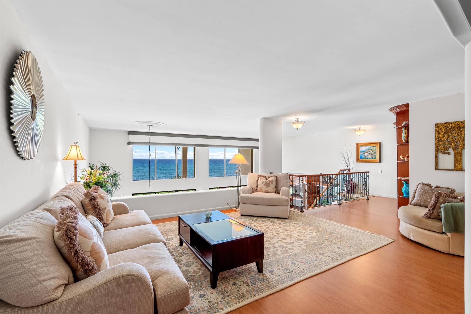 2000 N Ocean Boulevard, #103, Boca Raton, FL 33431 LOFT SEATING