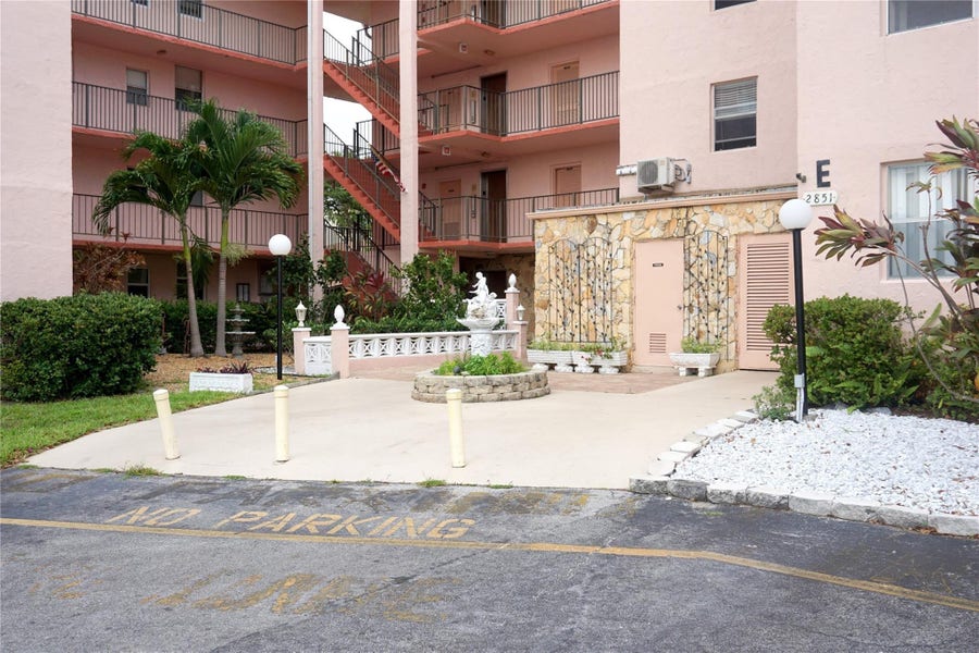 Property photo for 2851 SOMERSET Drive, #207, Lauderdale Lakes, FL