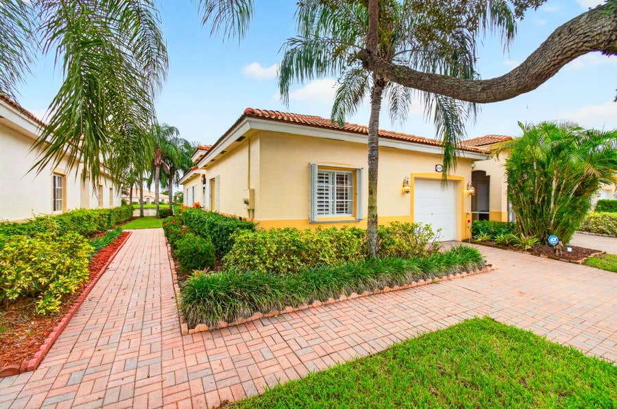 Property photo for 2340 WINDJAMMER Way, West Palm Beach, FL