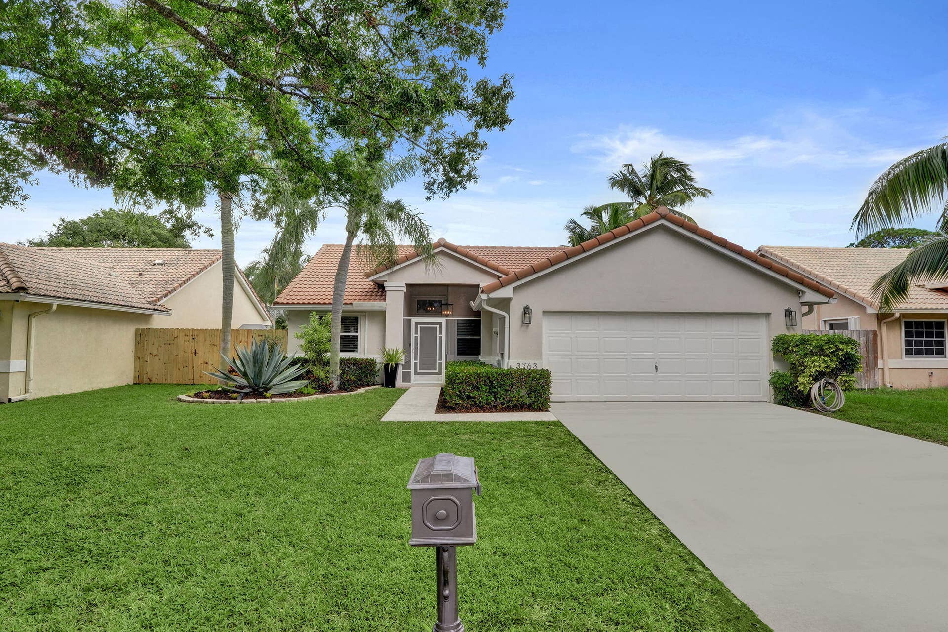 3763 S LANCEWOOD Place, Delray Beach, FL 33445 1-web-or-mls-DSC08143