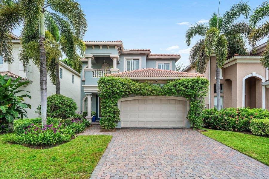 Property photo for 10 Country Lake Trail, Boynton Beach, FL