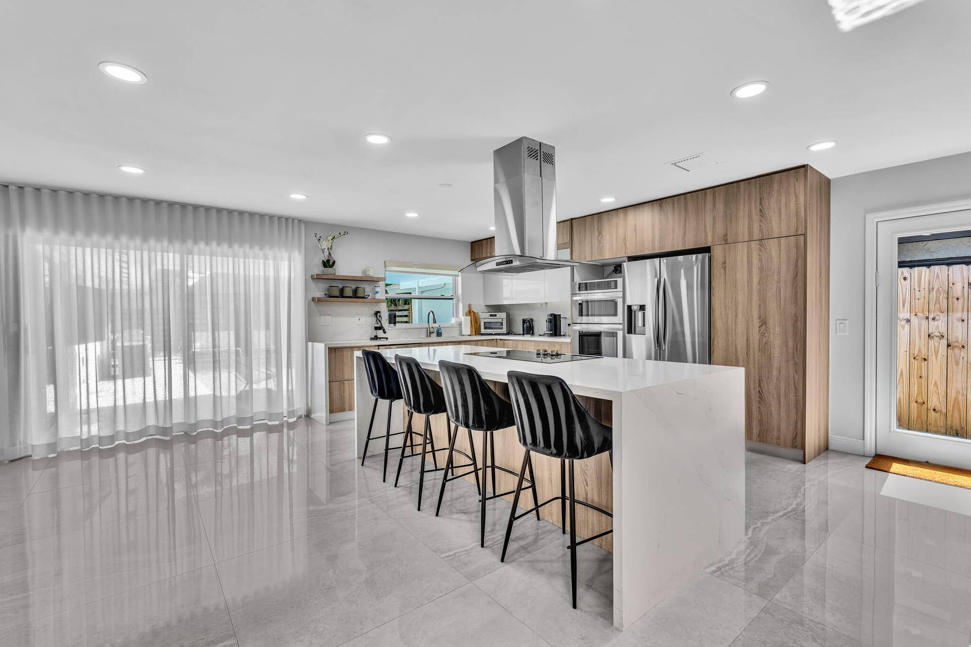136 GREENS Road, Hollywood, FL 33021 FPP00211