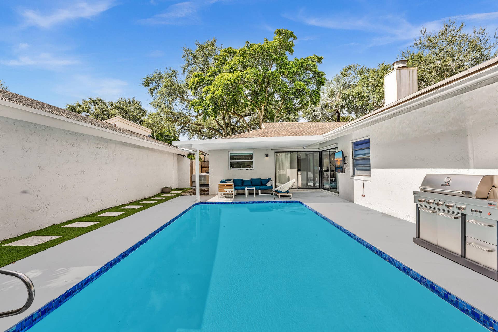 136 GREENS Road, Hollywood, FL 33021 FPP00323