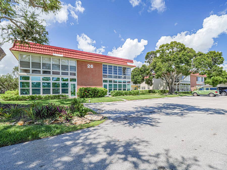 Property photo for 26 PINE ARBOR Lane, #201, Vero Beach, FL