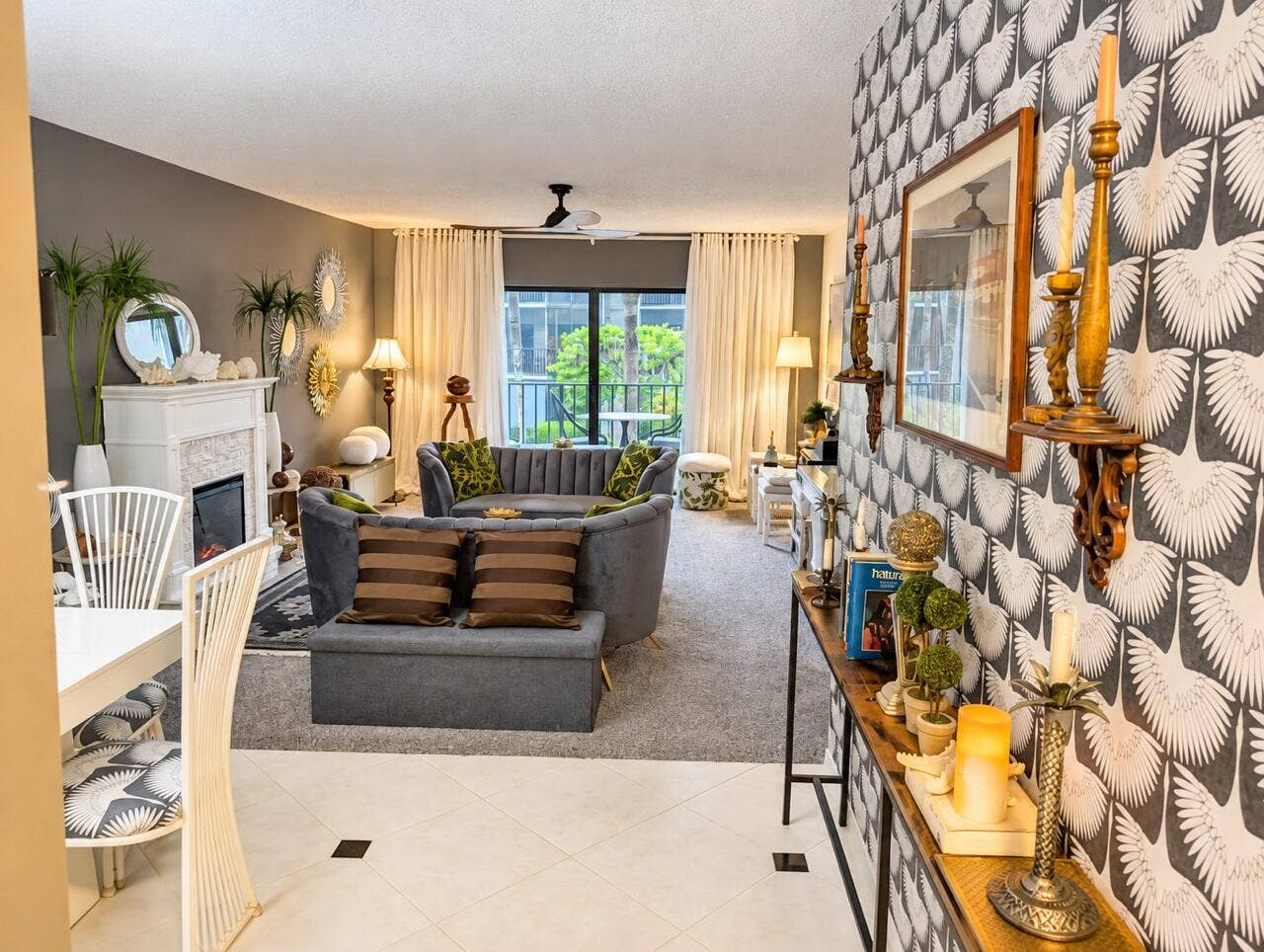 3605 S Ocean Boulevard, #227, Palm Beach, FL 33480 Entrance - Southgate